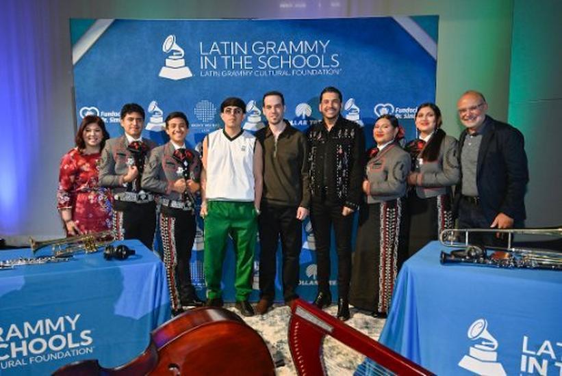 Edgar Barrera, Luis Ángel “El Flaco” E Oscar Maydon Juntam-Se Ao Latin GRAMMY Nas Escolas™ Para Beneficiar A Las Vegas High School E A Slam Nevada