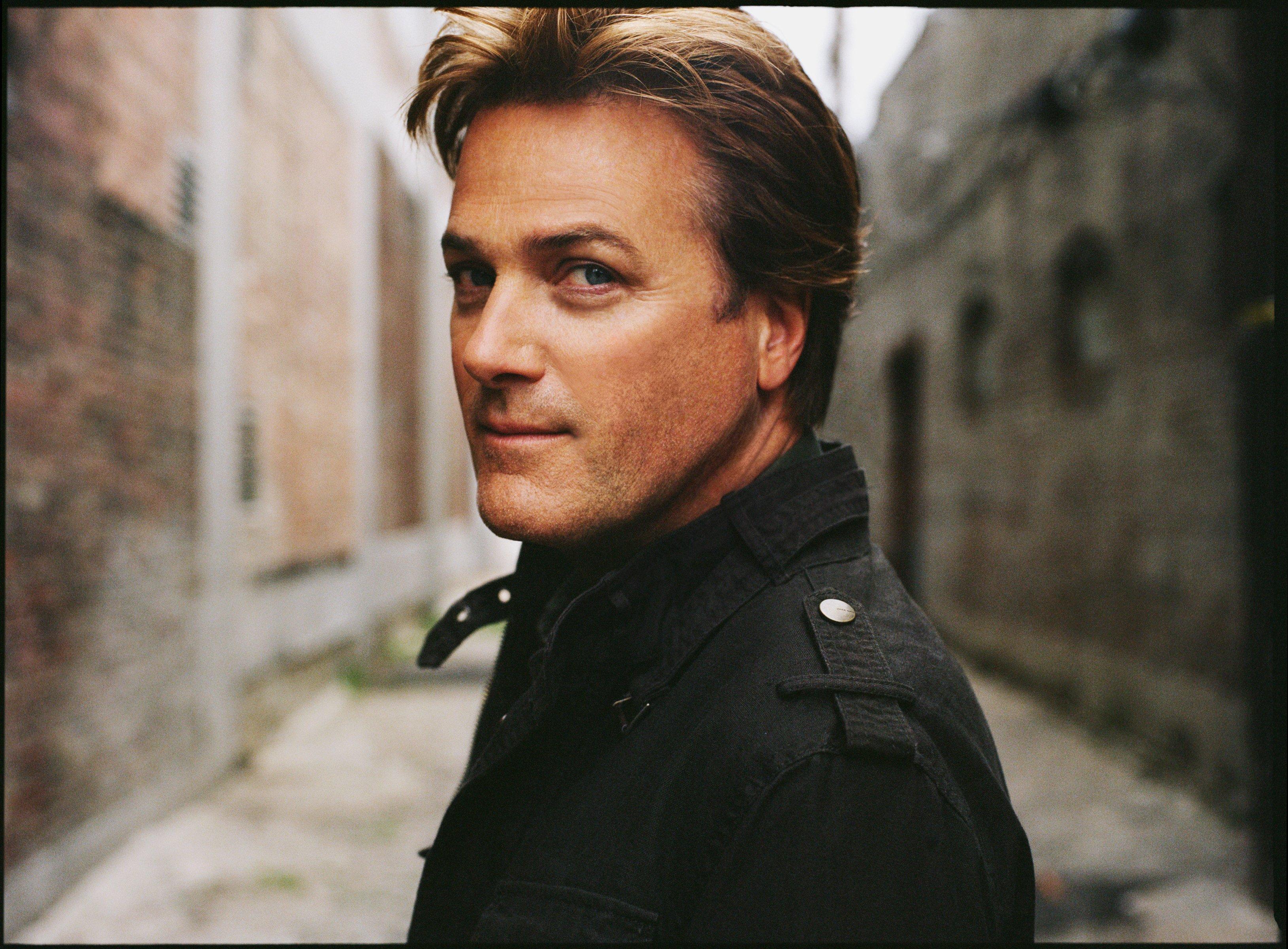 Michael W. Smith Artist