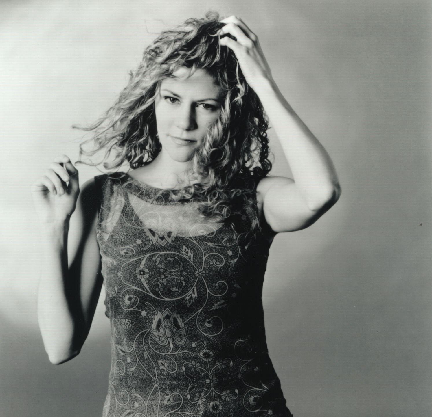 Natalie MacMaster