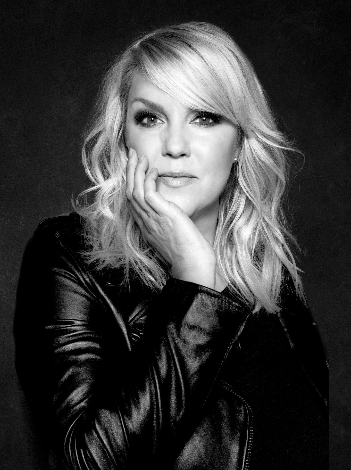 nichole bootie coach