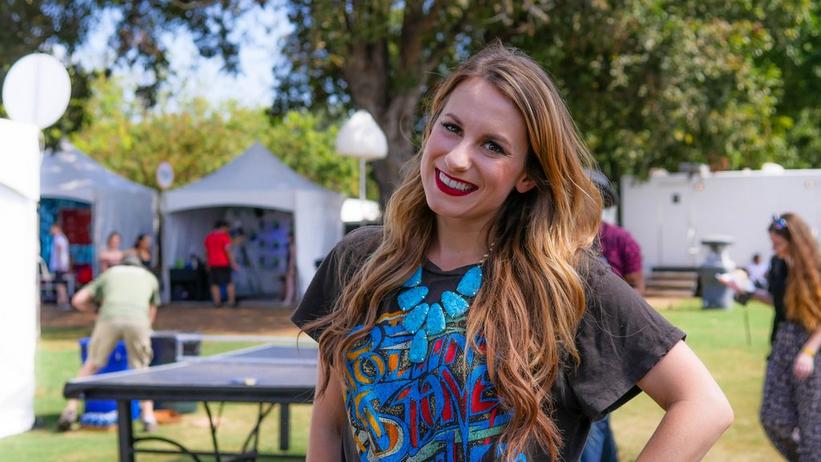 Caitlyn Smith Talks 'Starfire' EP, Songwriting Heroes