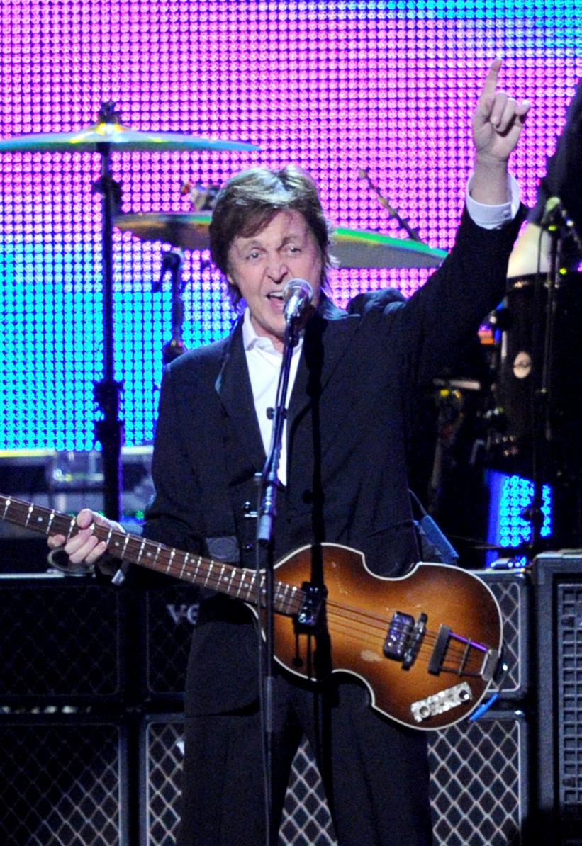 A Fab Tribute To Paul Mccartney 