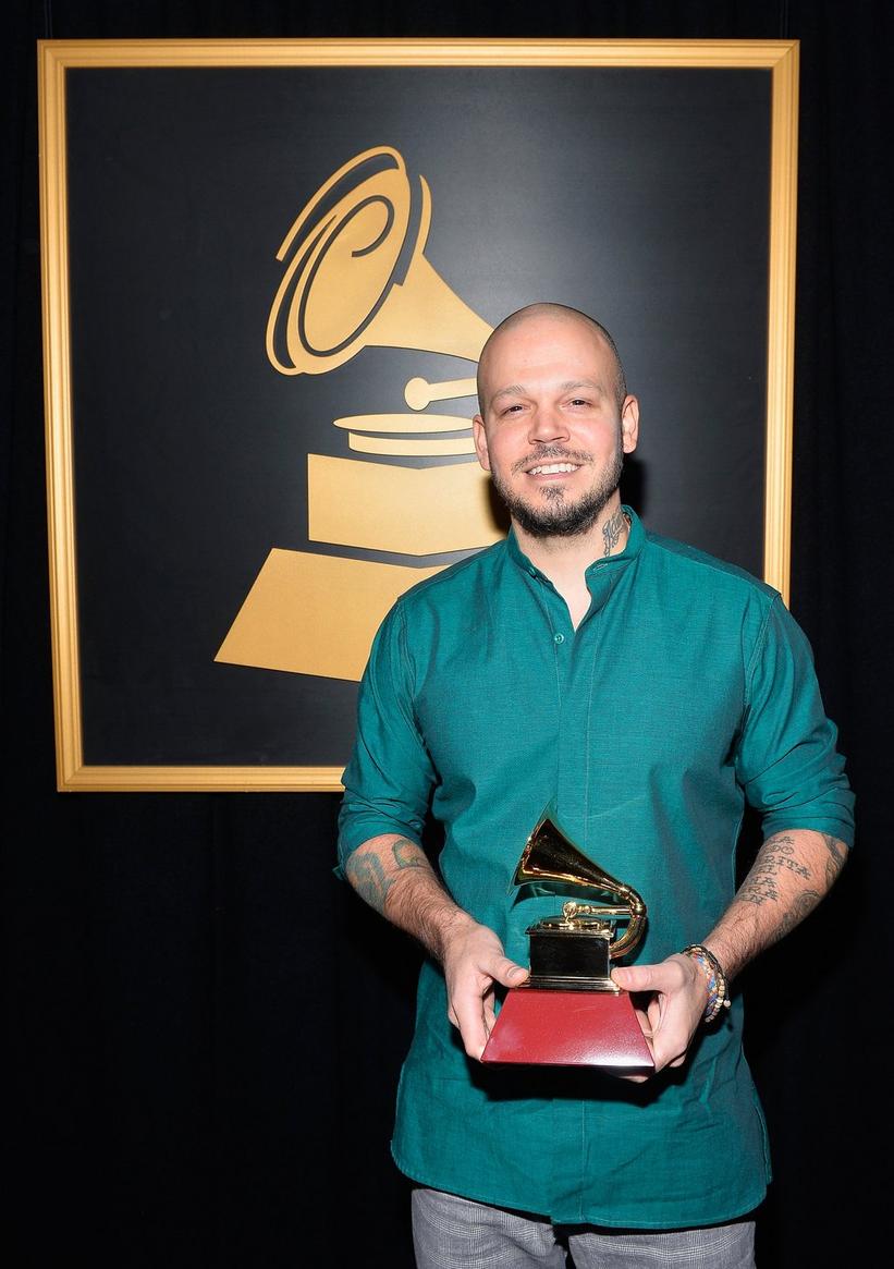 Residente Wins Best Urban Music Album | 18th Latin GRAMMY Awards