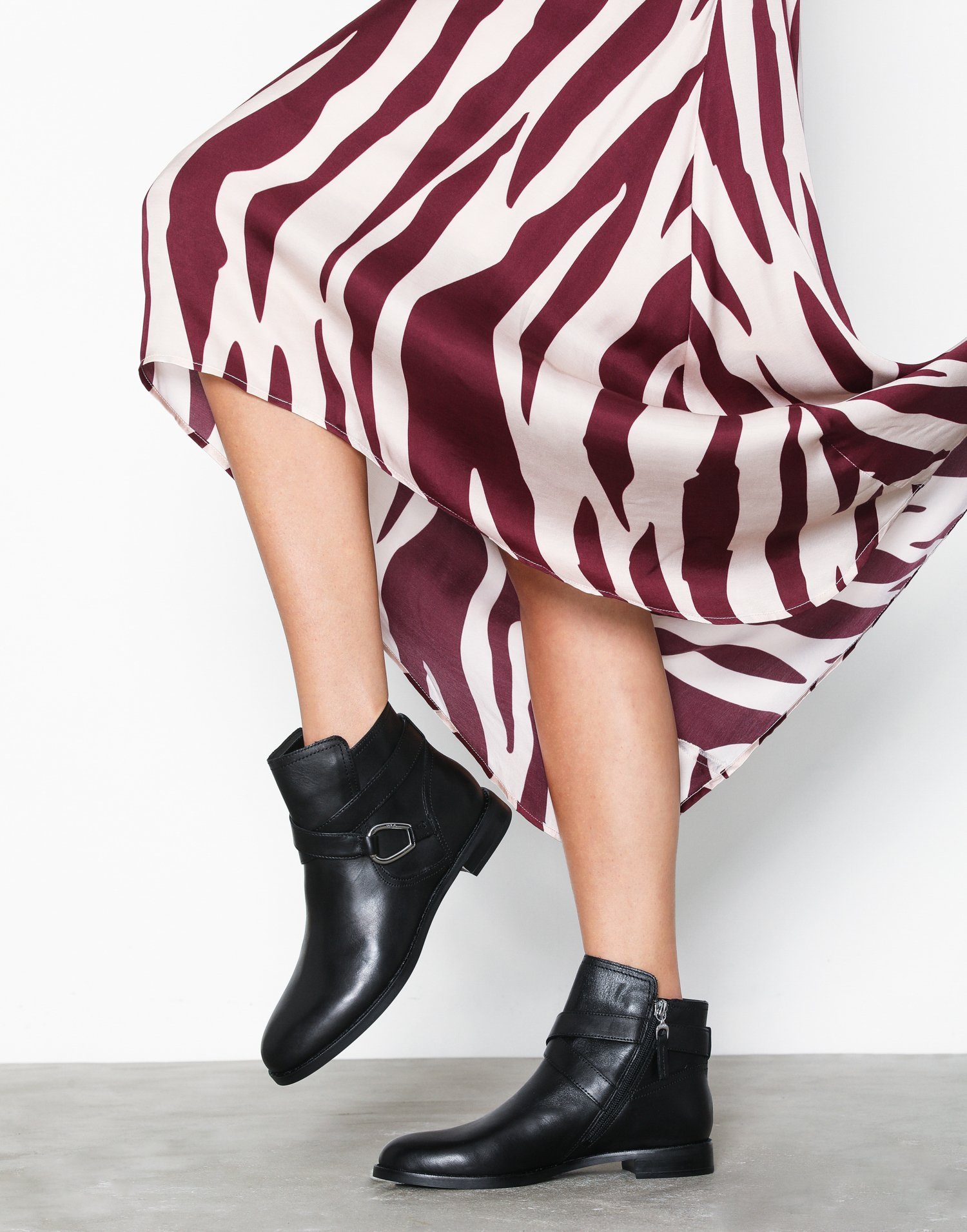 Ralph Lauren Womens Hermione Ankle Boot