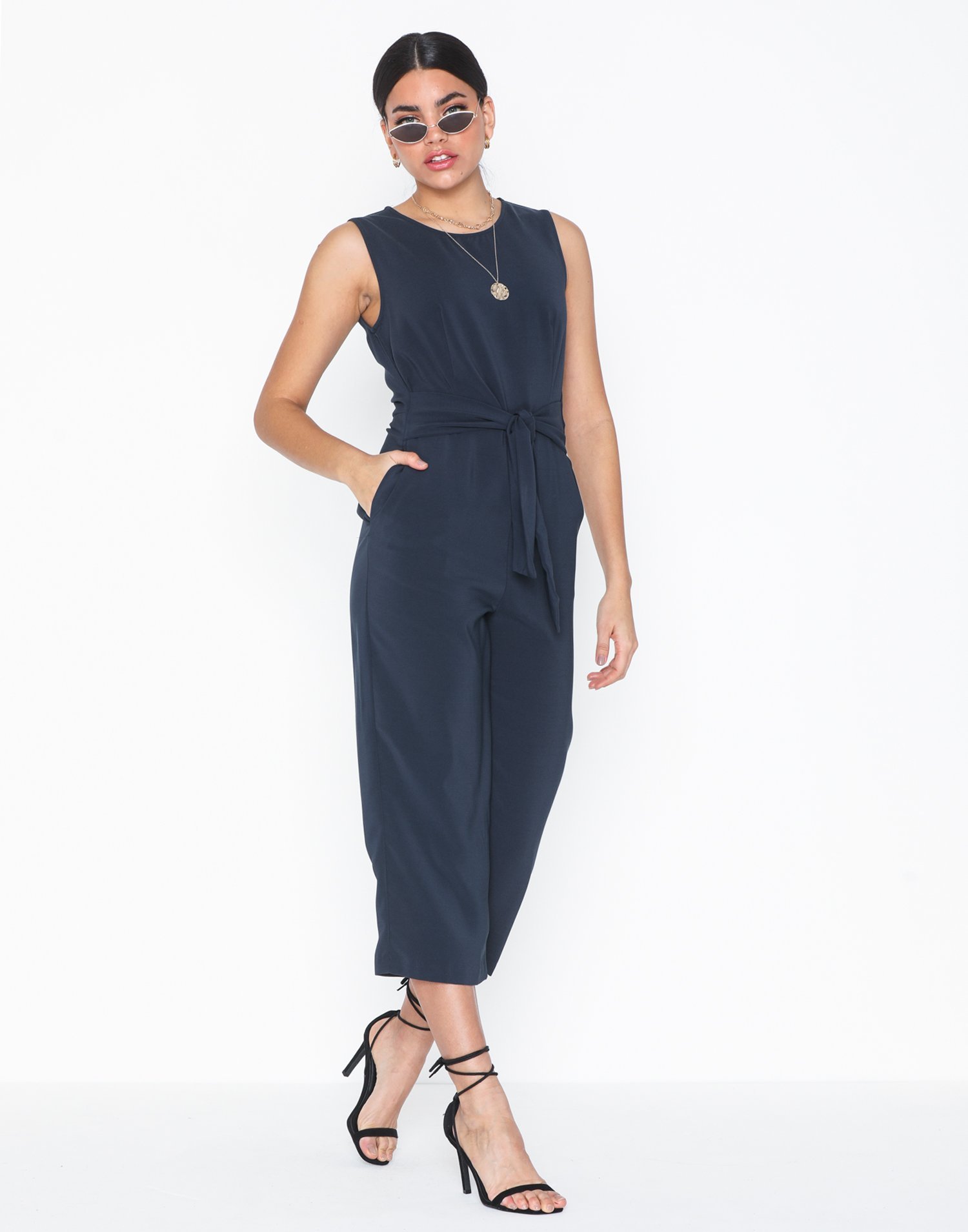 vila cropped jumpsuit