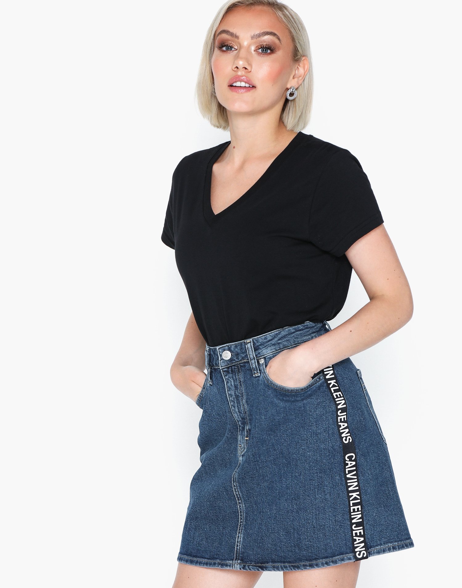 calvin klein jeans mini skirt