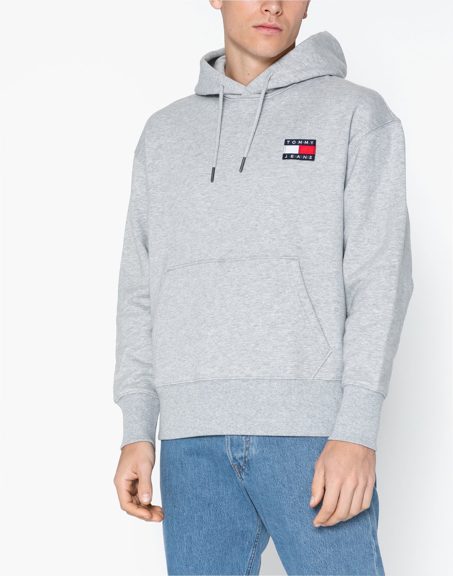 tommy badge sweater