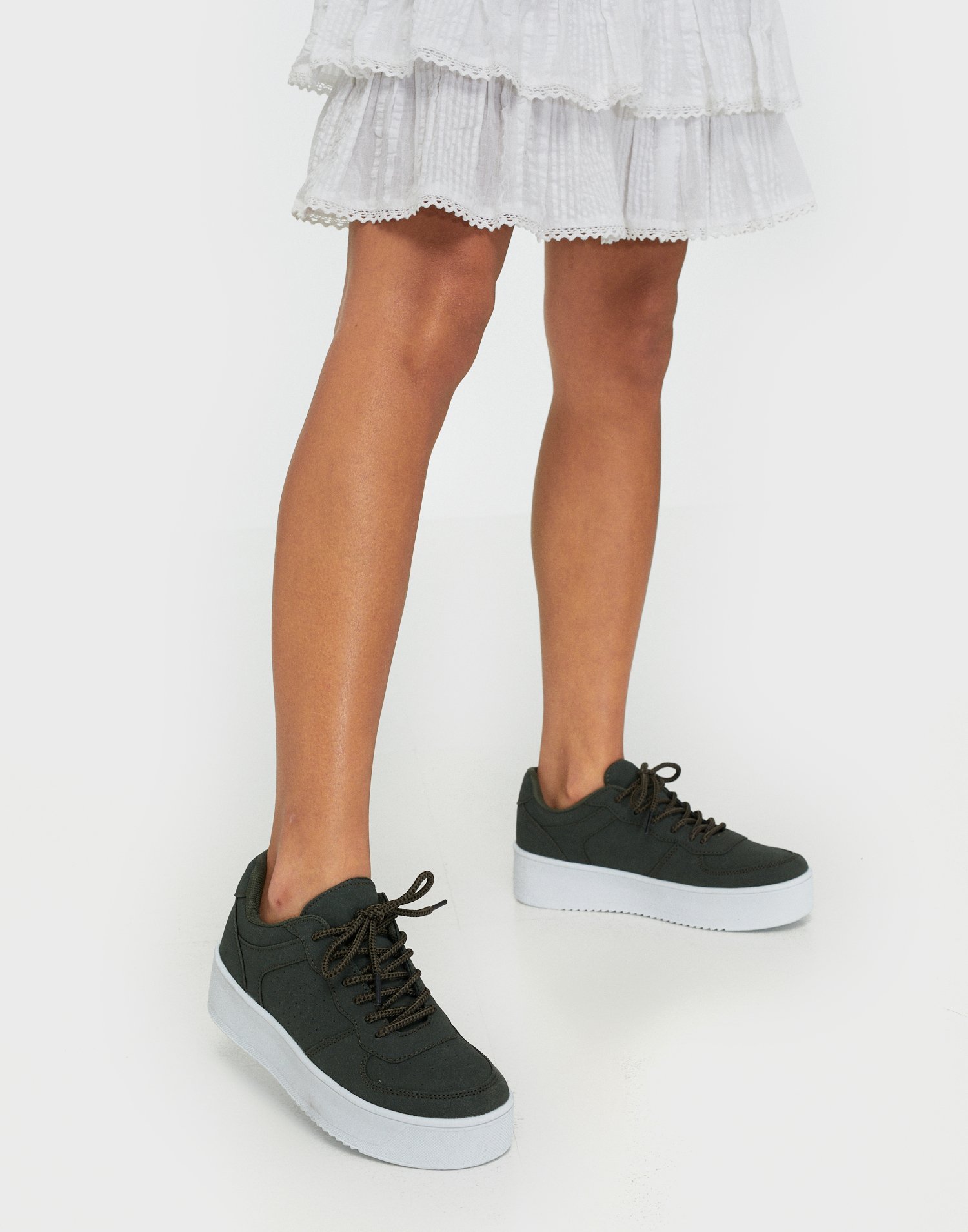 flirty platform sneaker