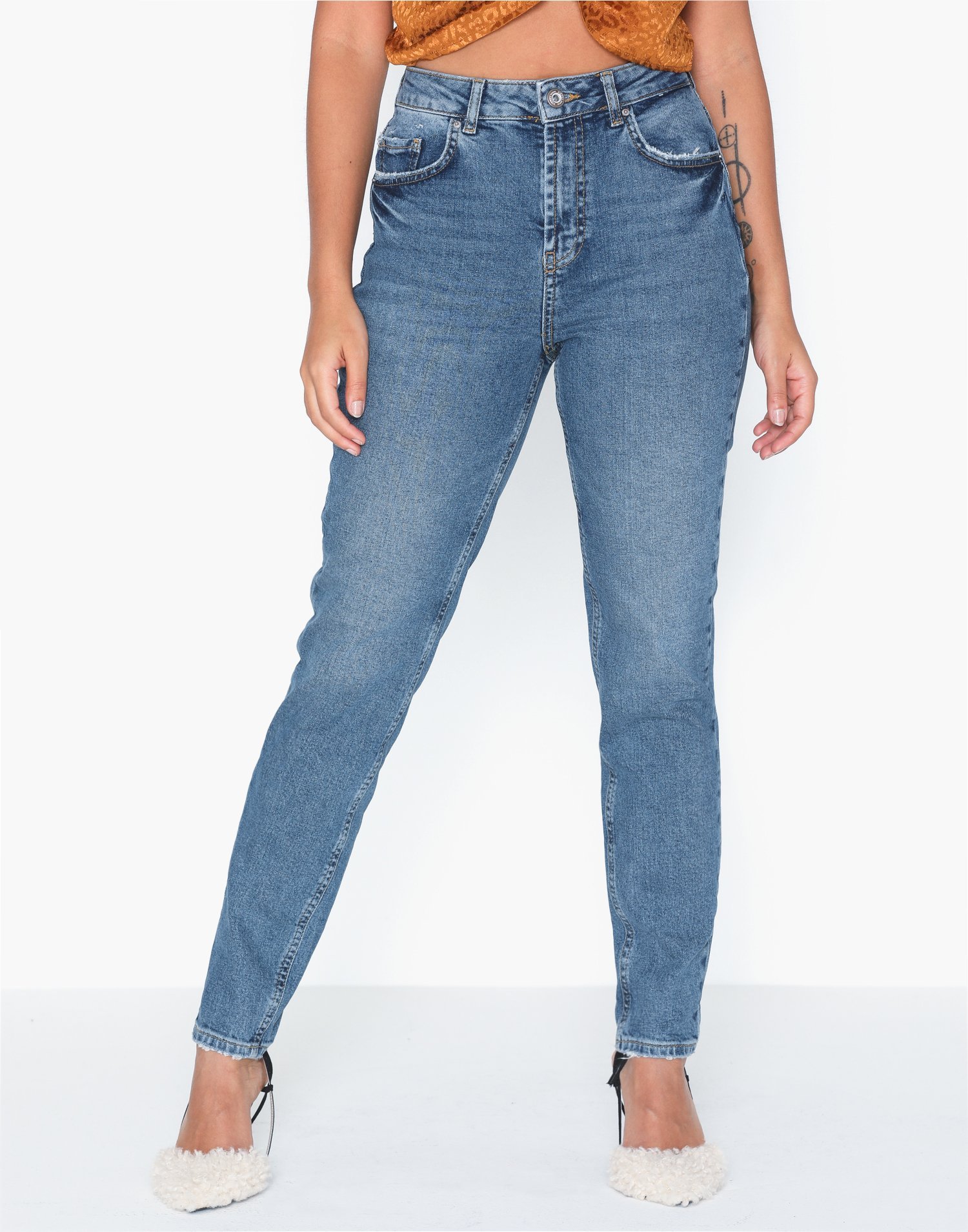 jeans pieces