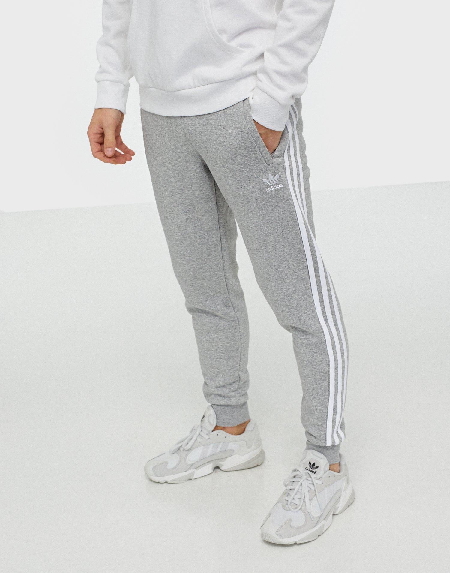 adidas three stripe pants