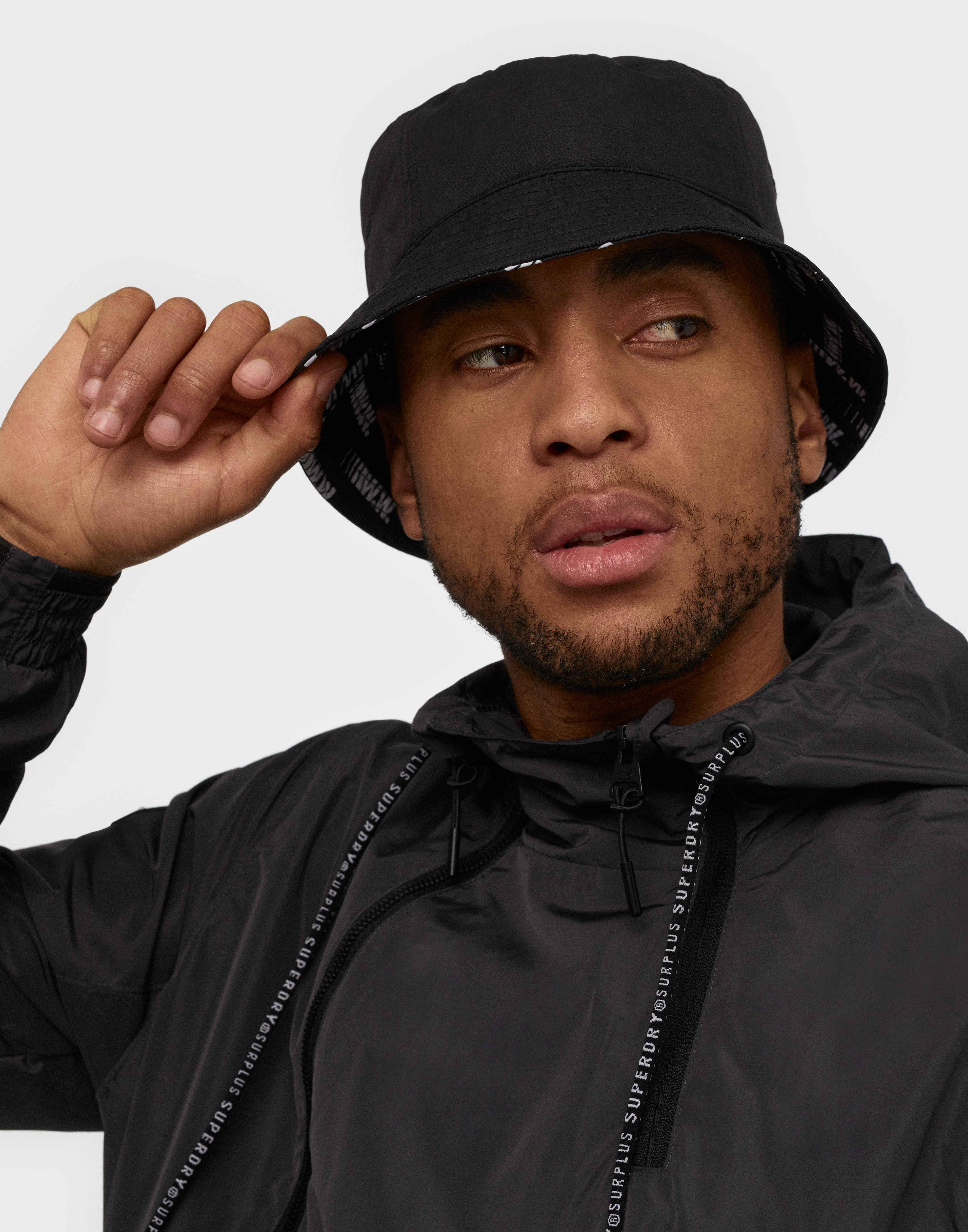 bucket hat superdry