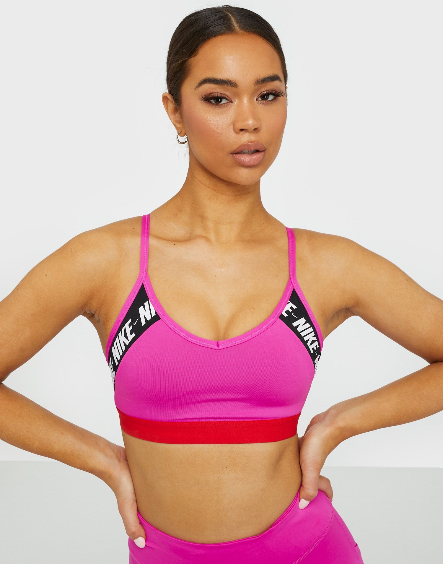 nike training indy bra in pink