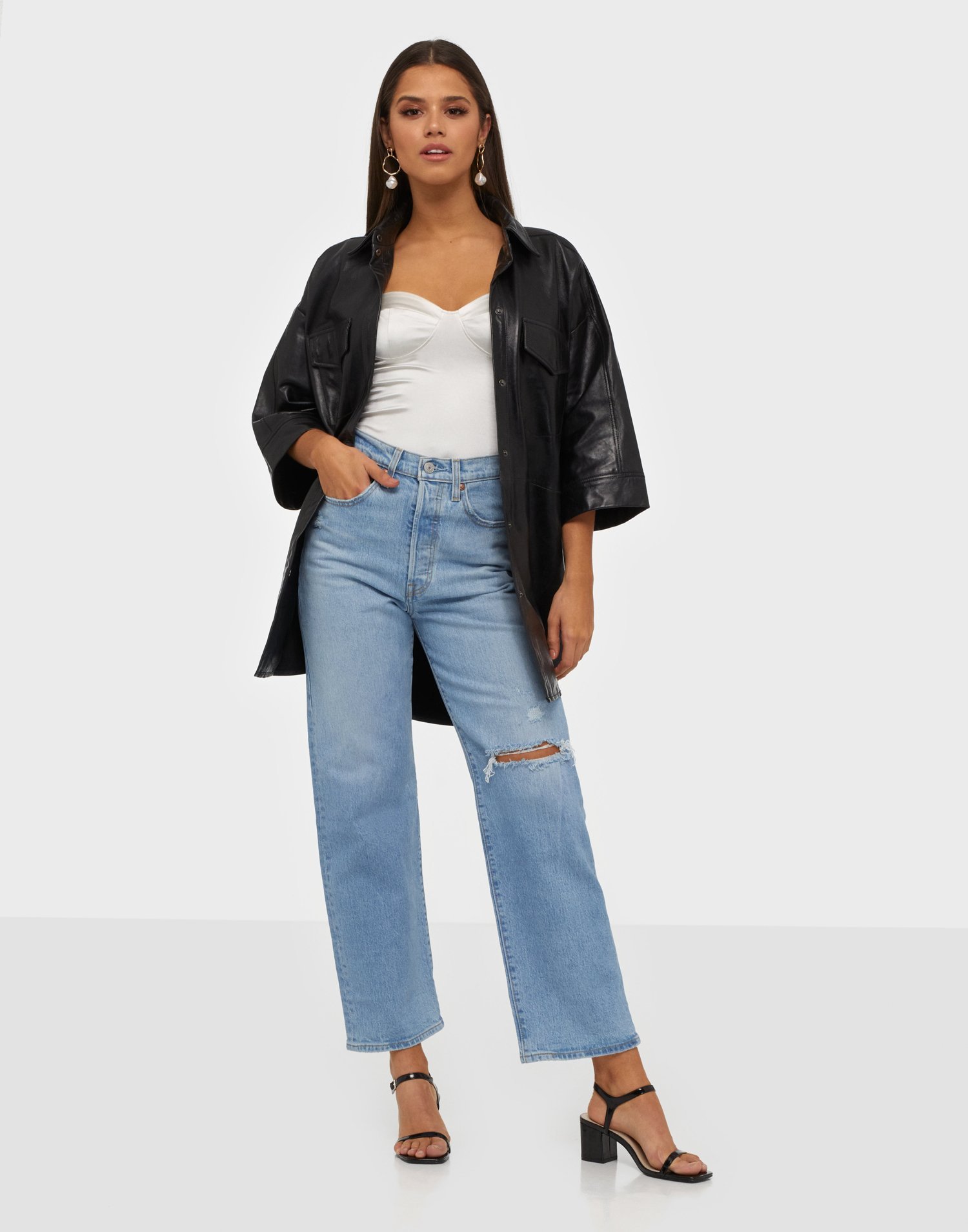 ribcage straight ankle jeans levis