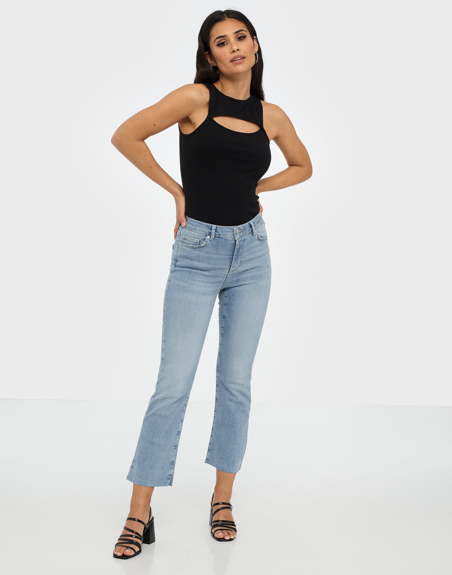 flare kick jeans