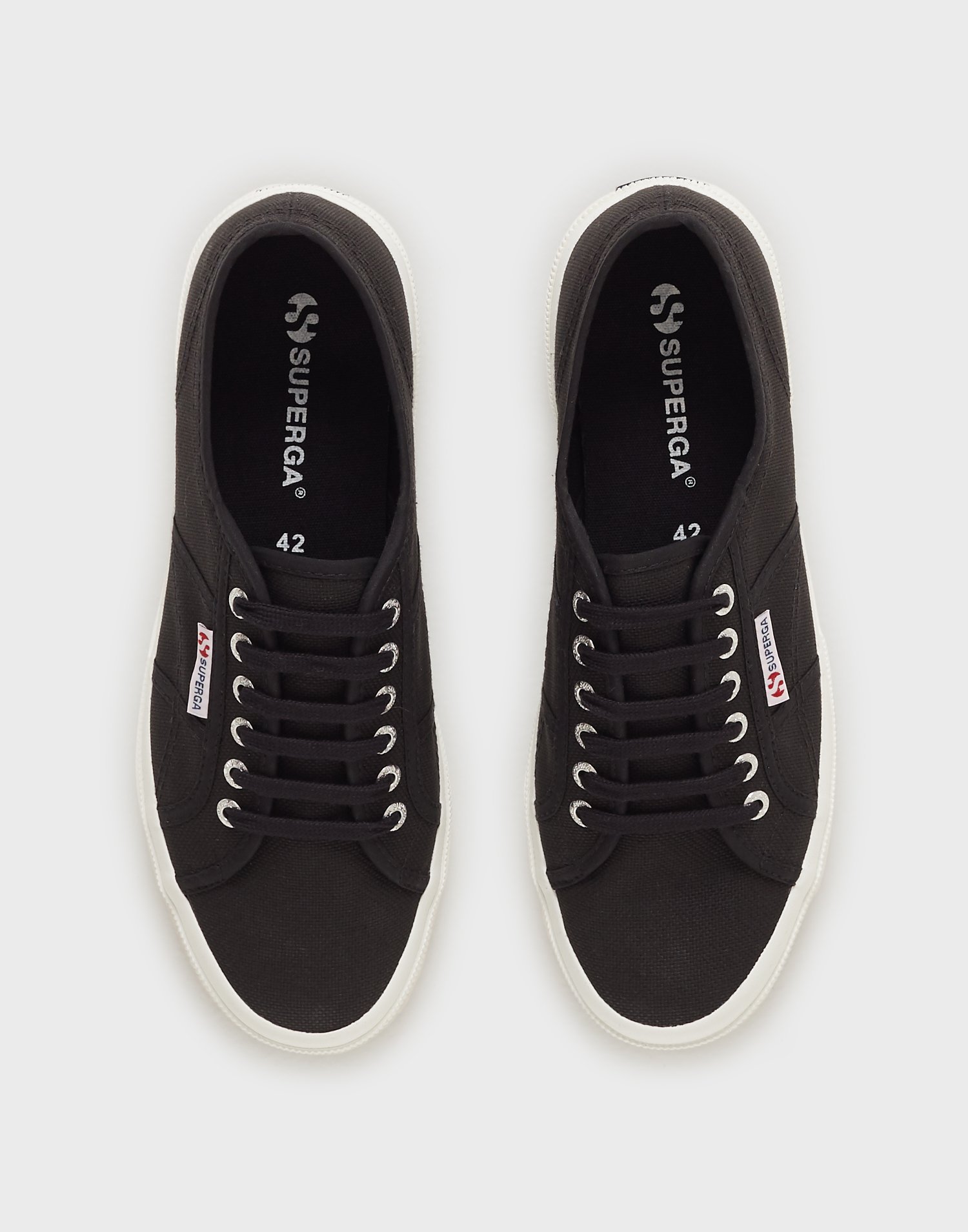 superga mid