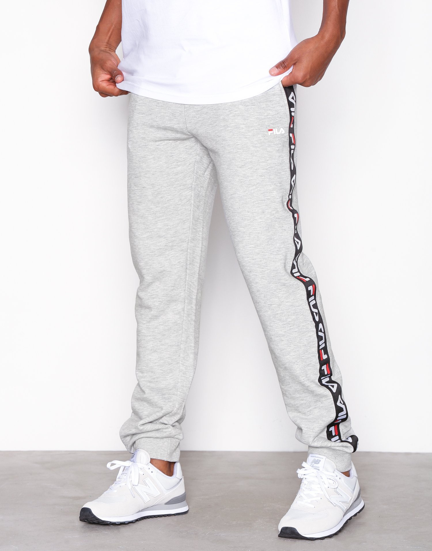 fila tadeo tape sweat pants