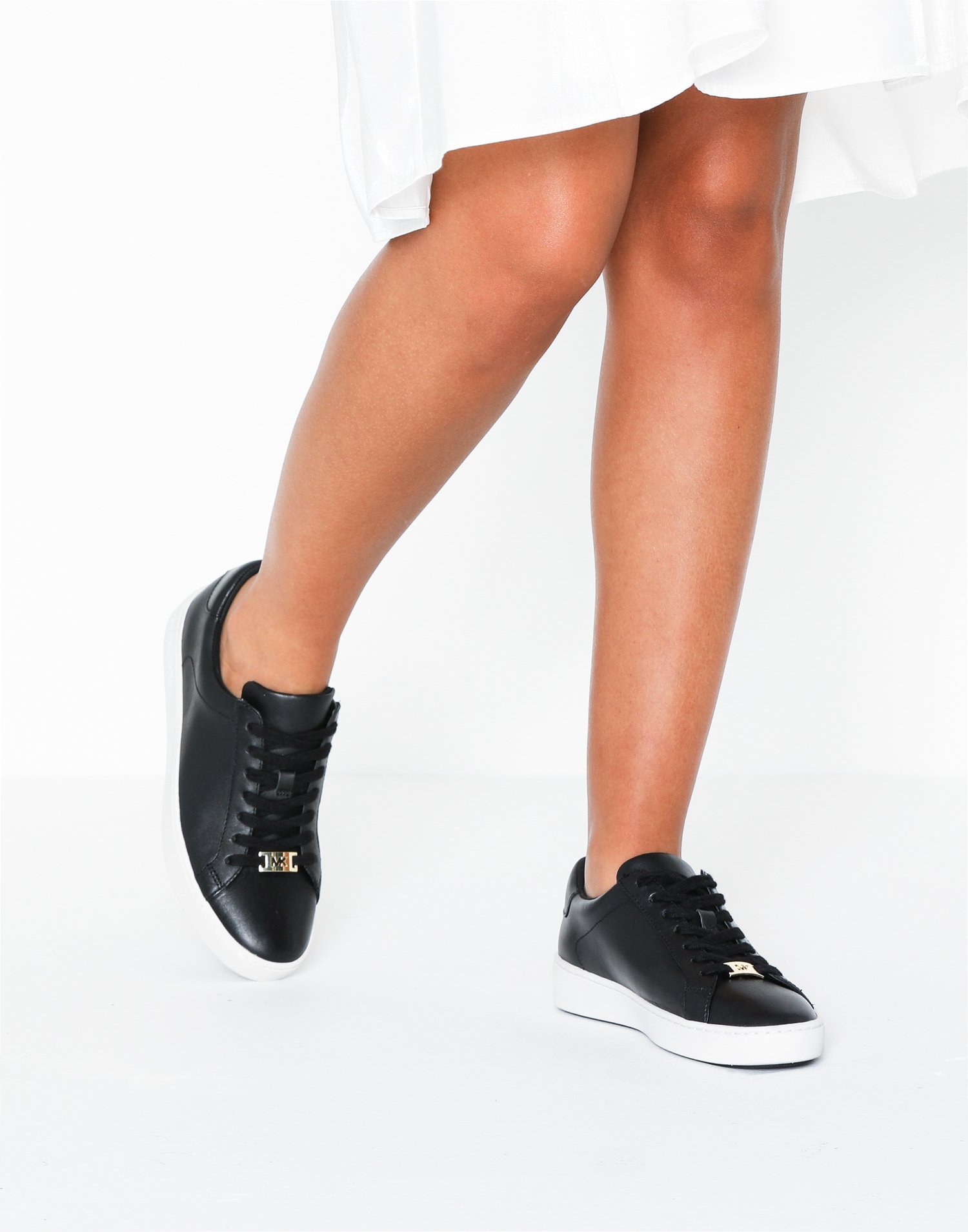 michael kors irving lace up sneakers