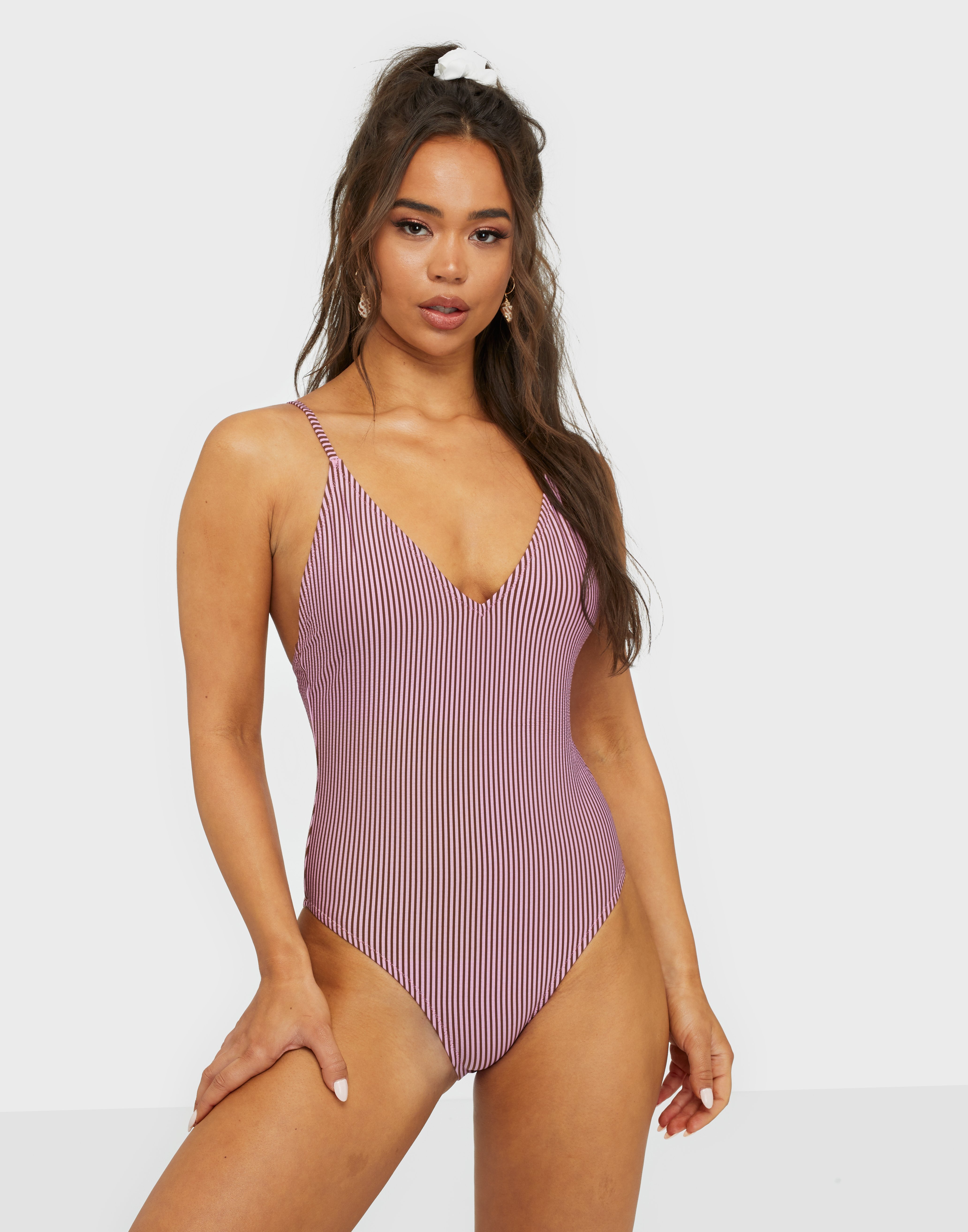 gestuz swimwear