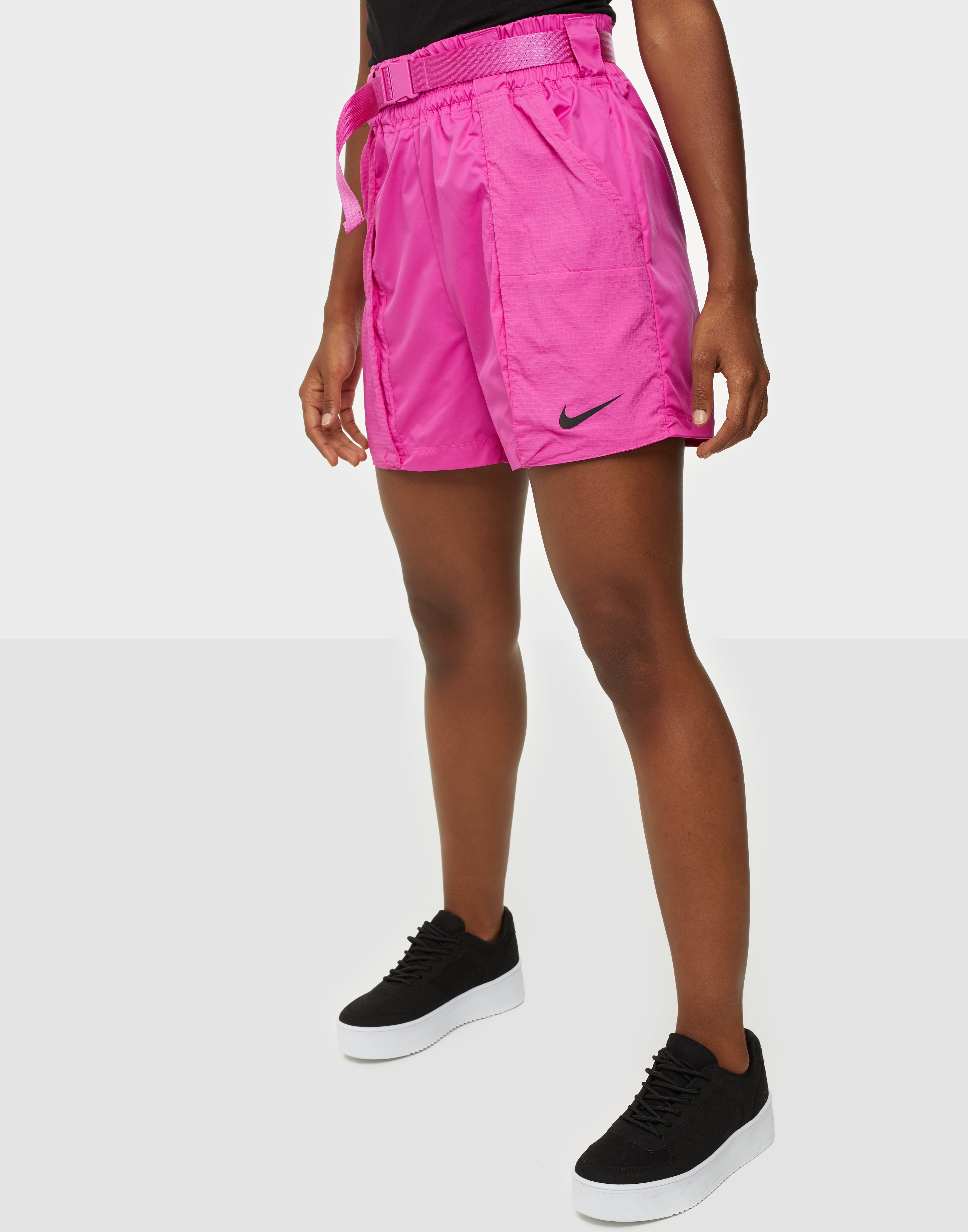 W Nsw Swsh Short Wvn Fuchsia Nelly Com