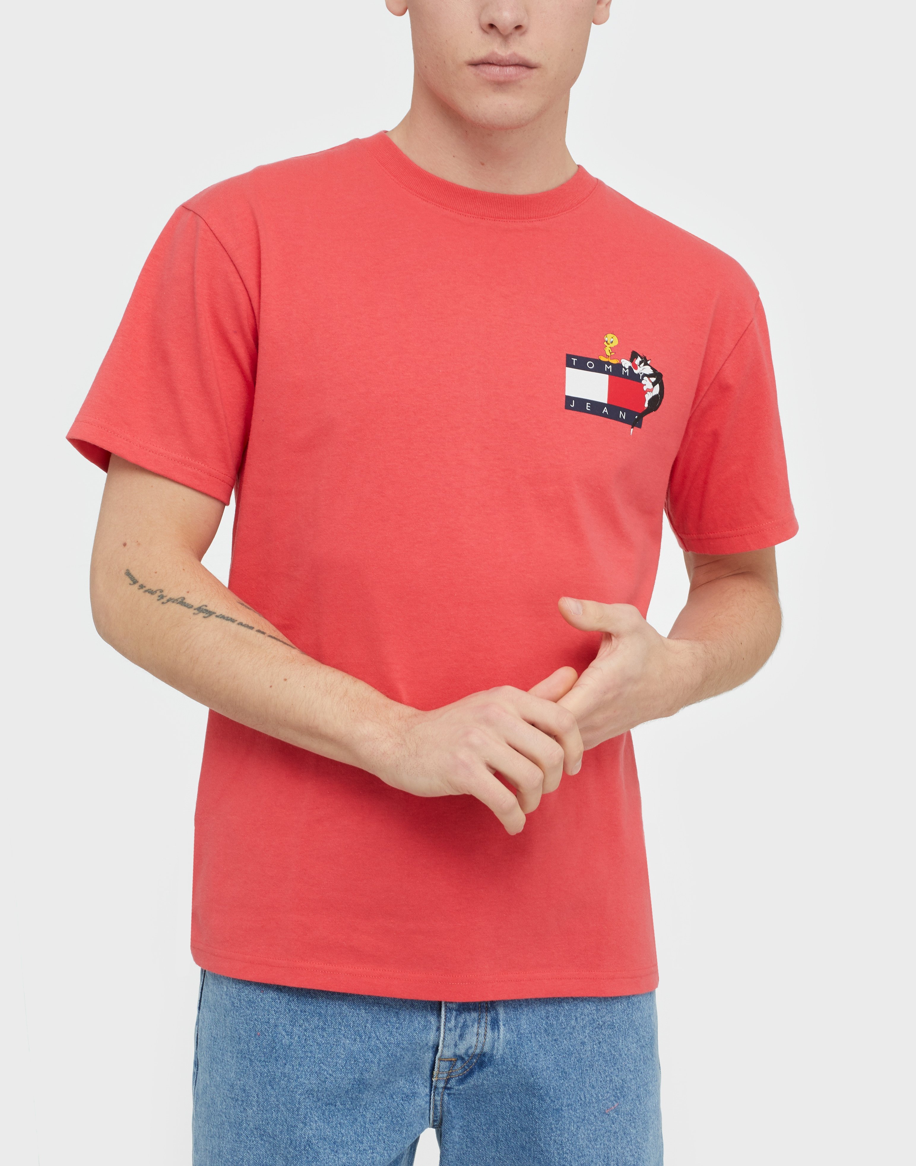 tommy jeans red t shirt