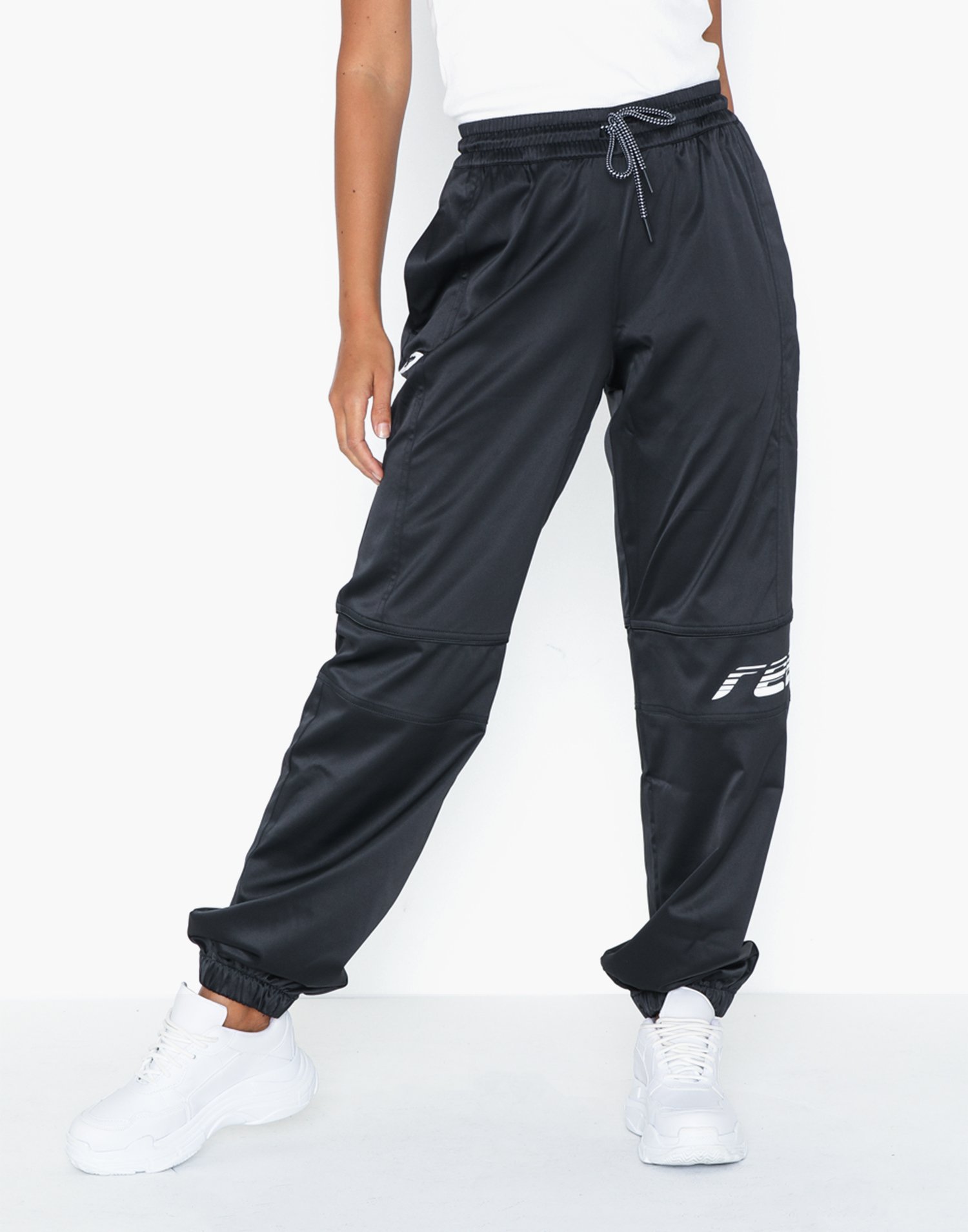 reebok trackpants