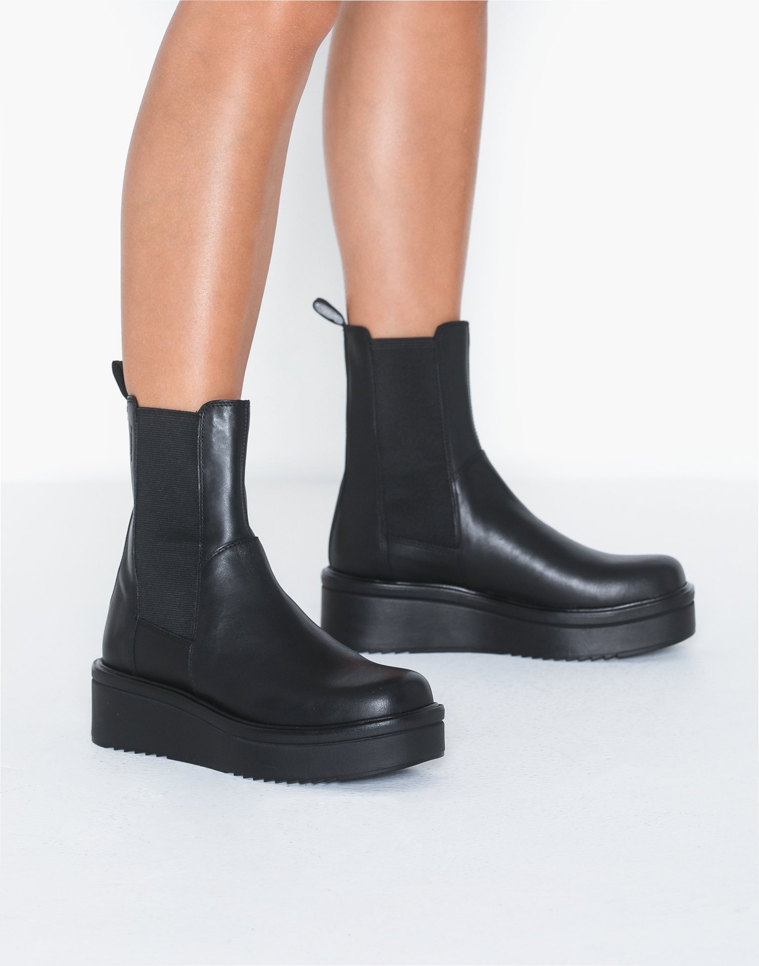 chelsea boot vagabond