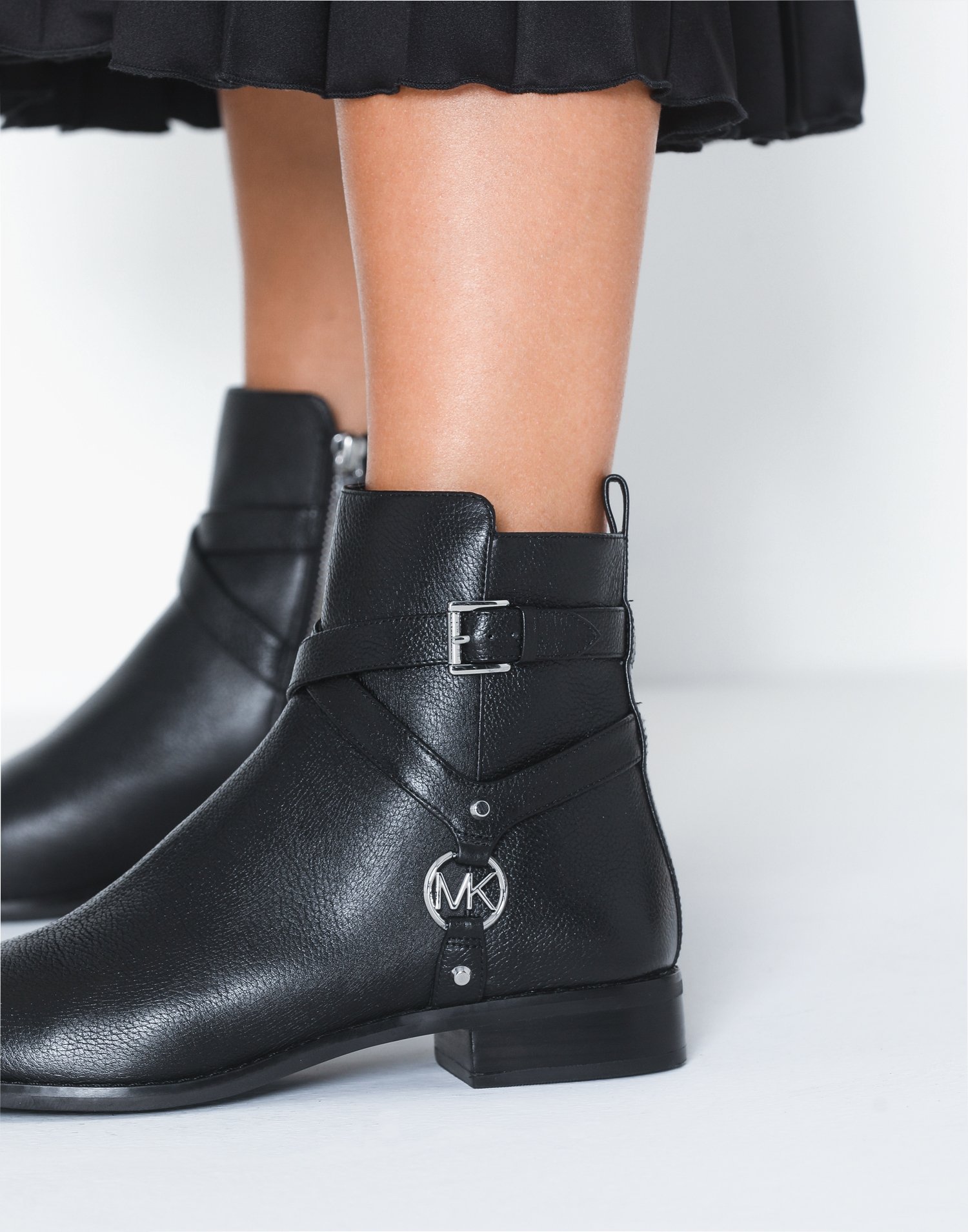 michael kors flat booties