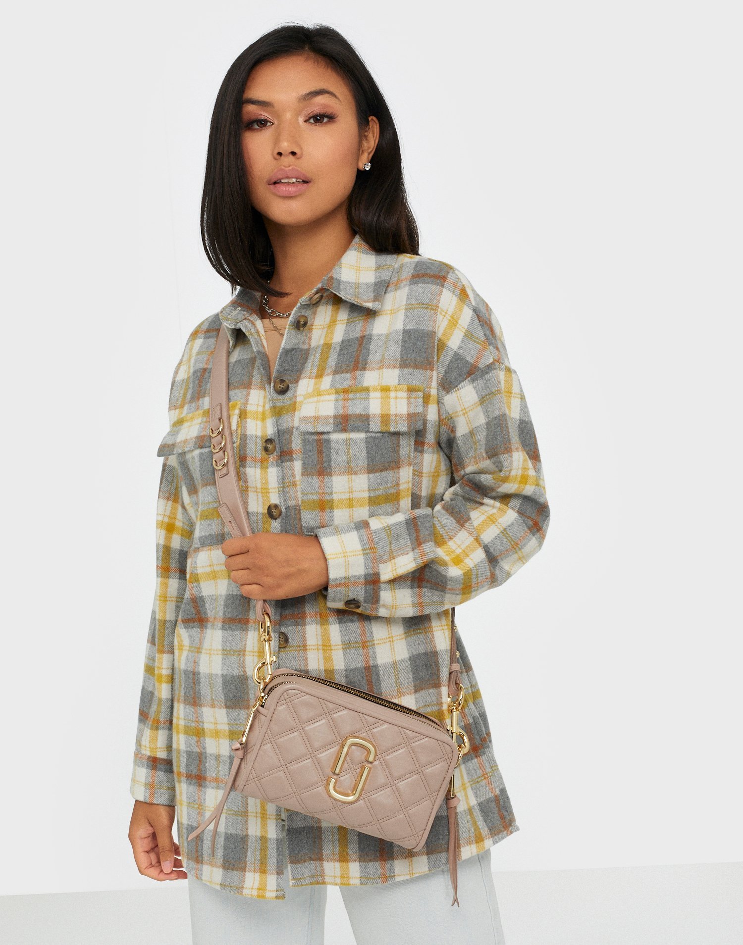 The Marc Jacobs The Softshot 21 Axelremsväskor