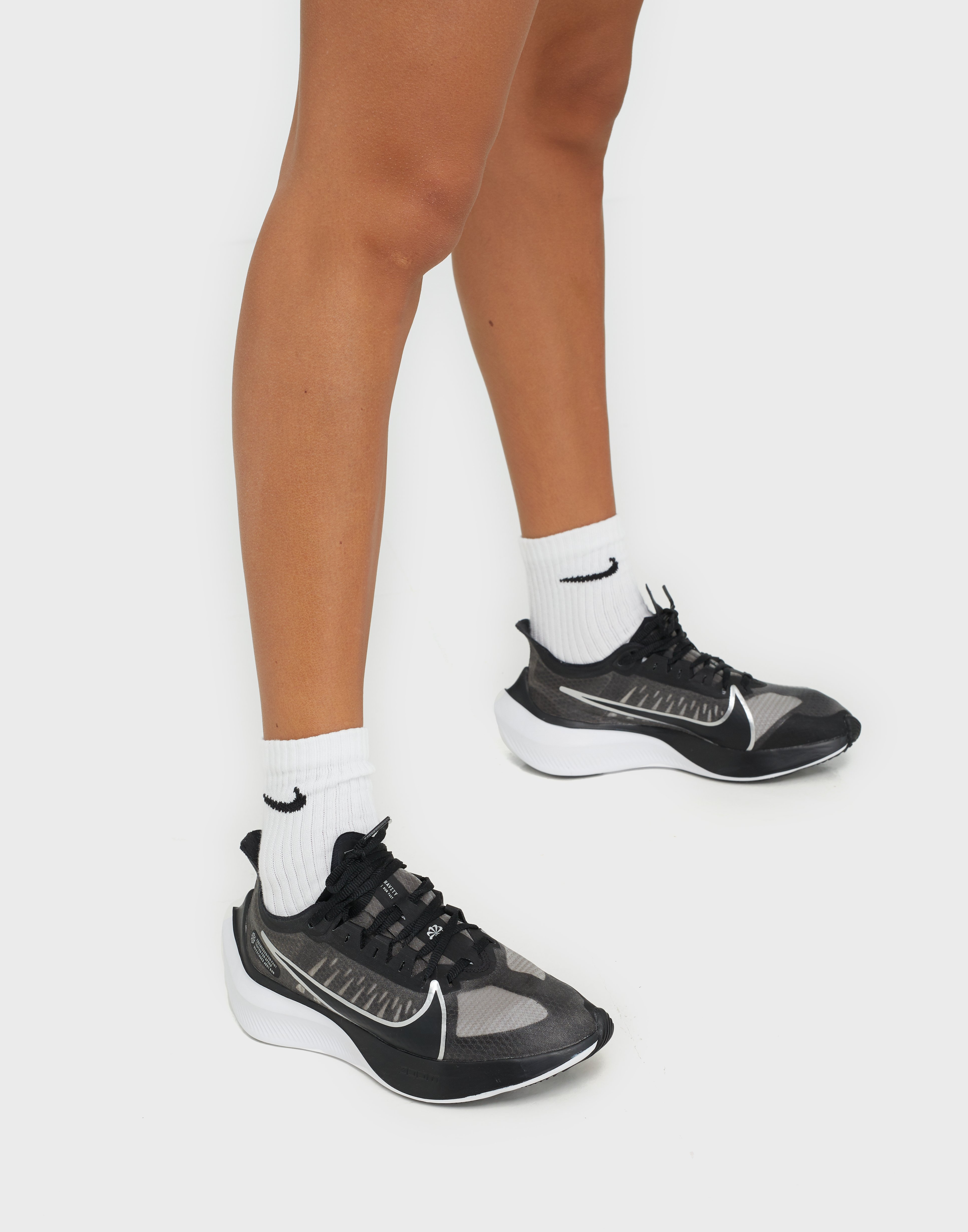 Nike Zoom Gravity - Black/grey - Nelly.com