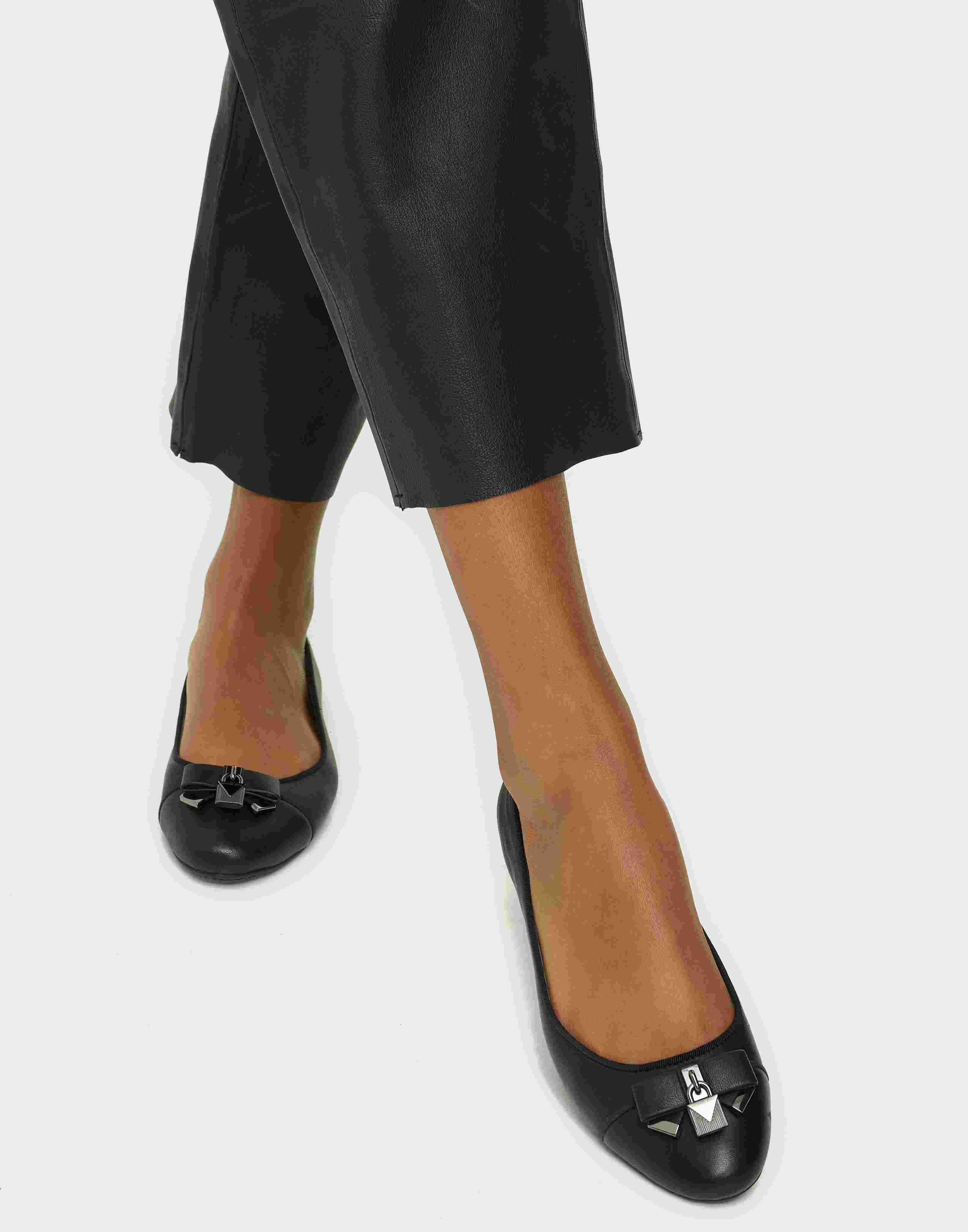 pop nelly ballet flats