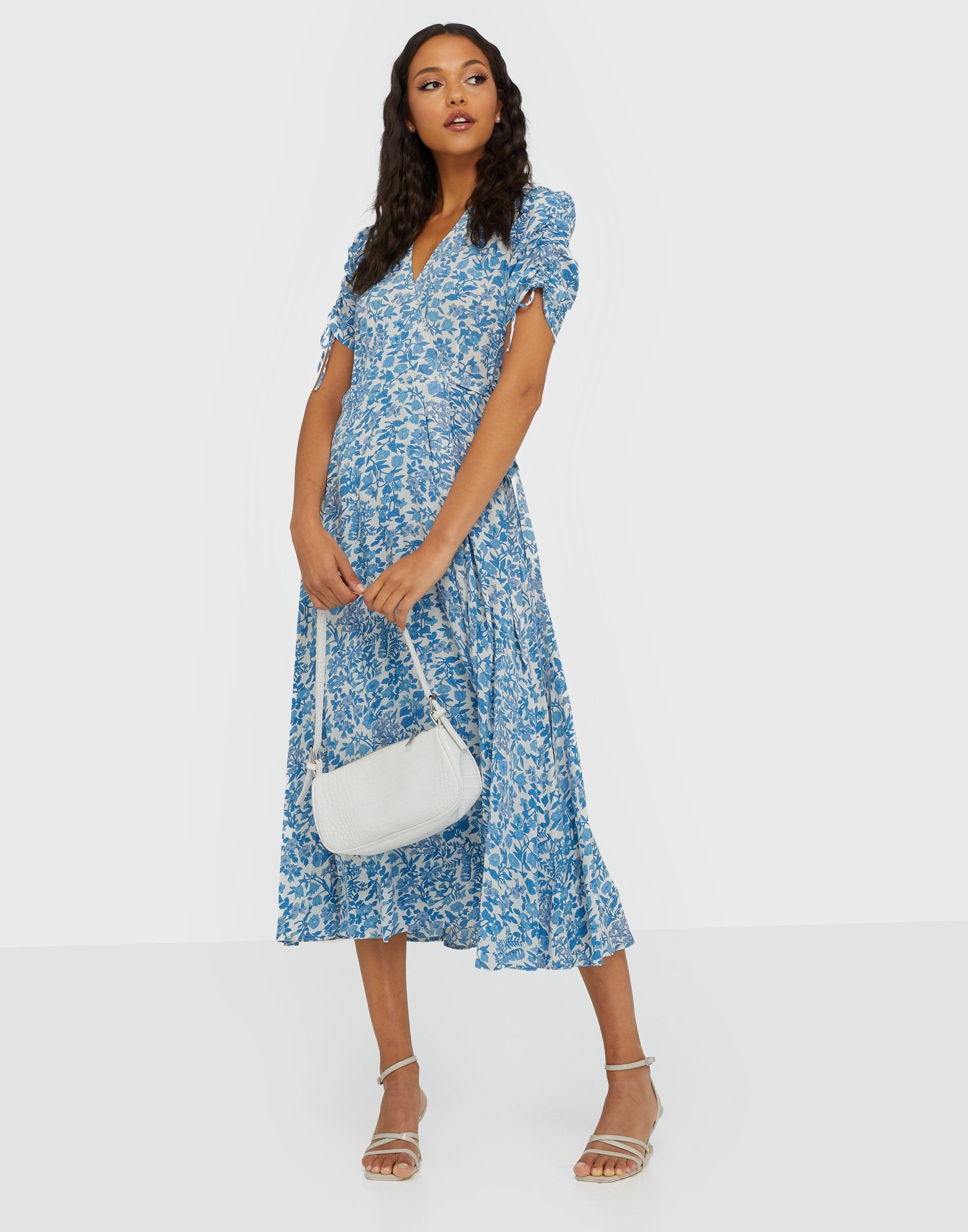 ralph lauren blue floral dress