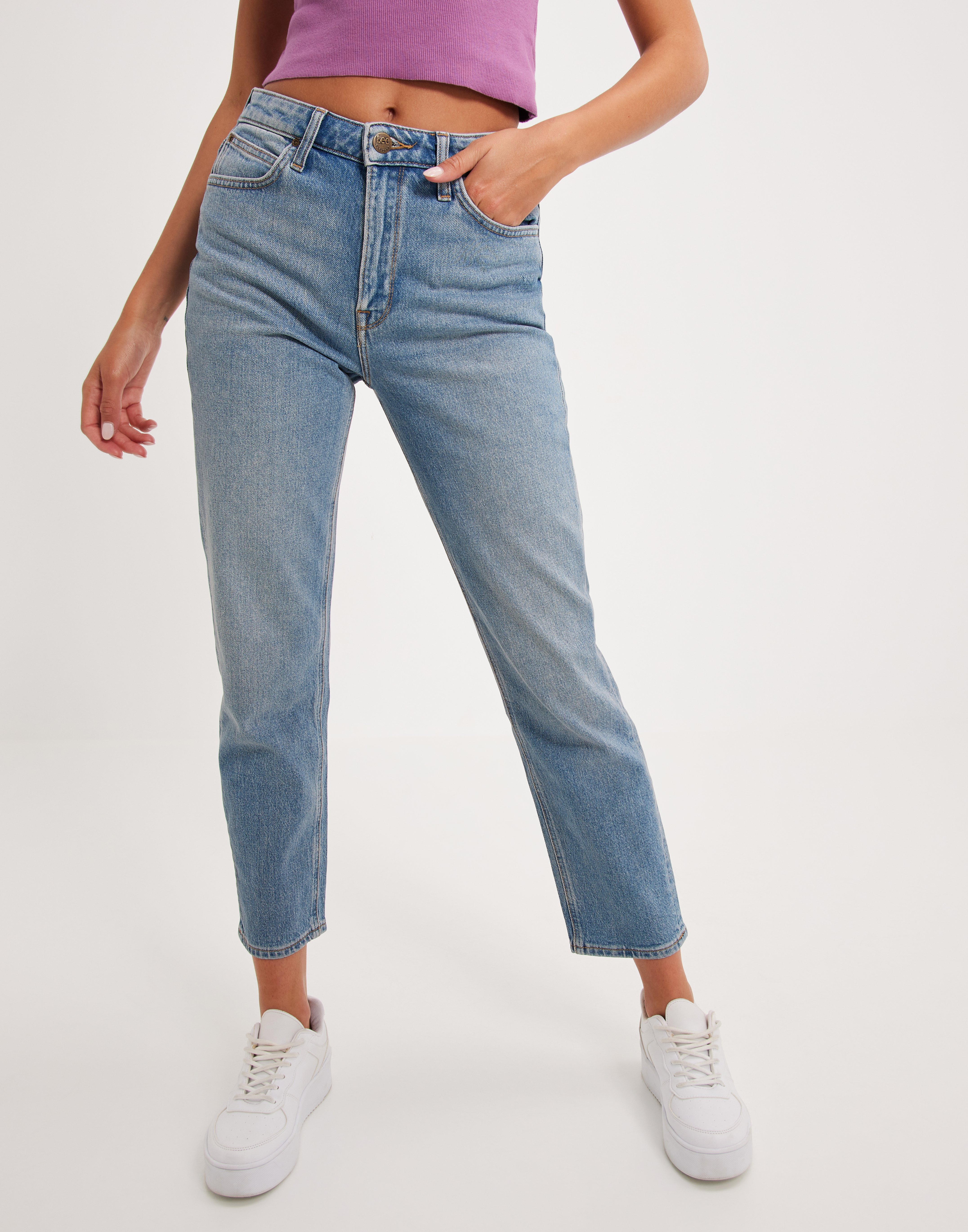 carol jeans lee
