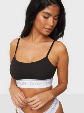 Calvin Klein Underwear Unlined Bralette Bandeau & Soft-Bra