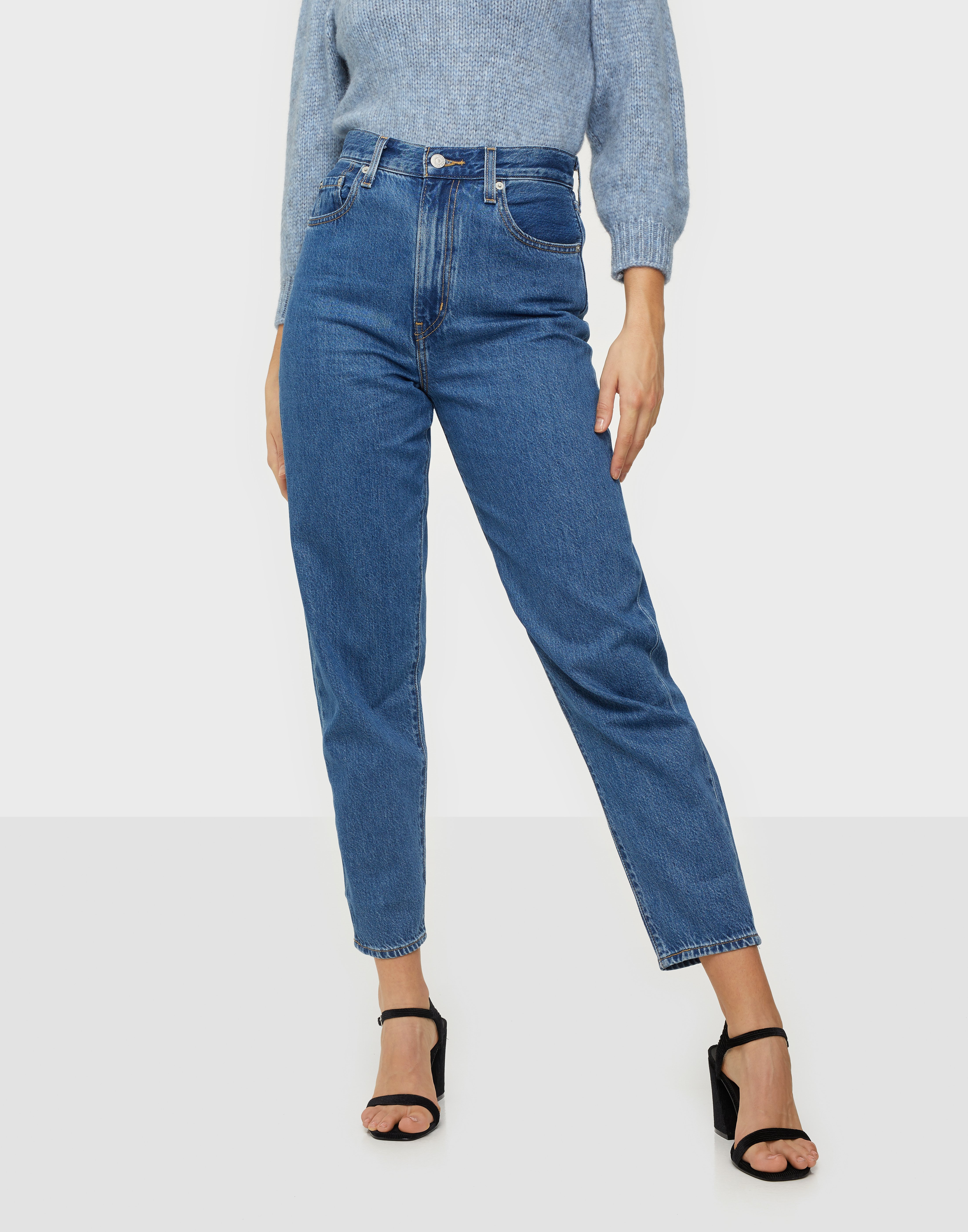levis loose tapered jeans