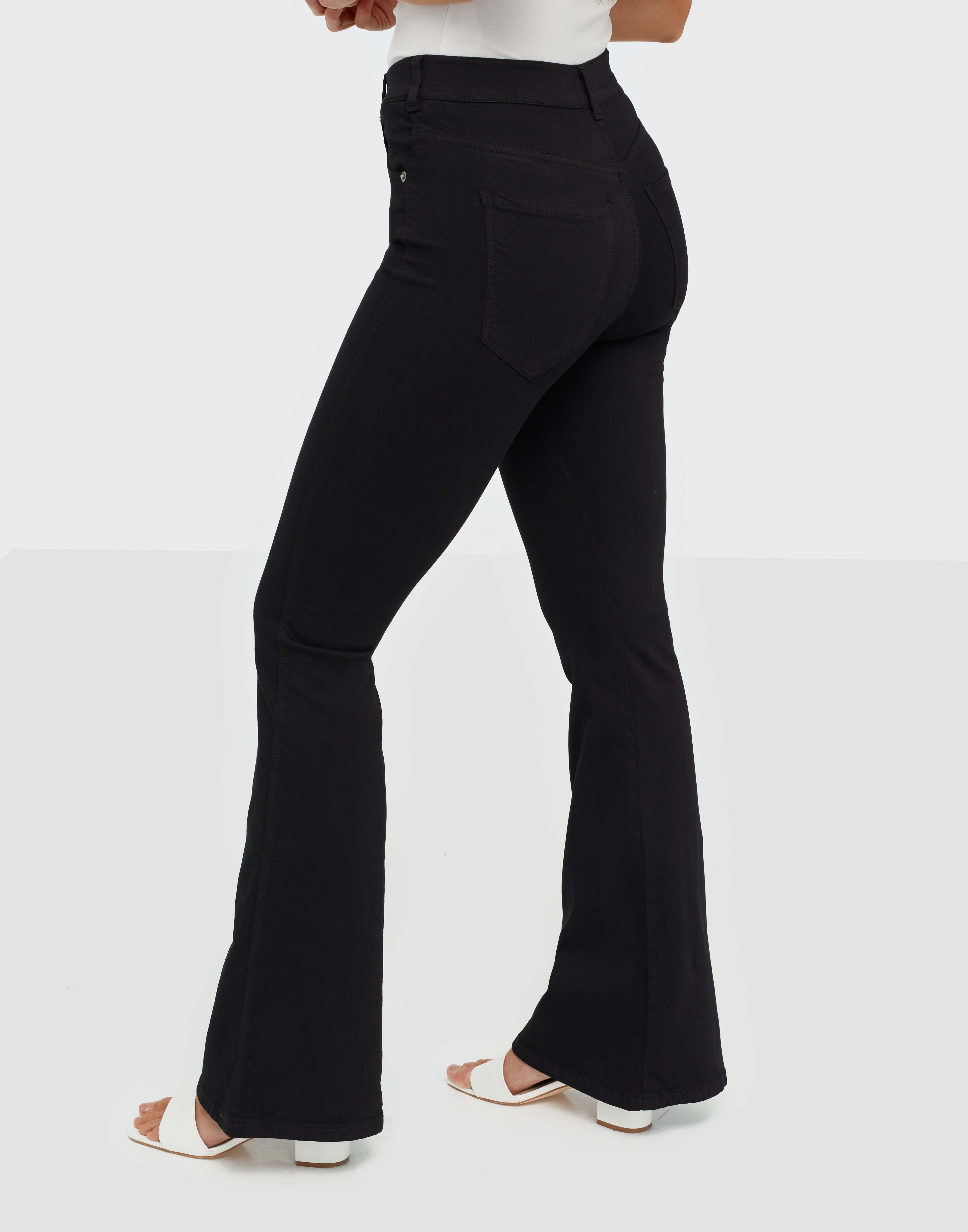 macy flared jeans black