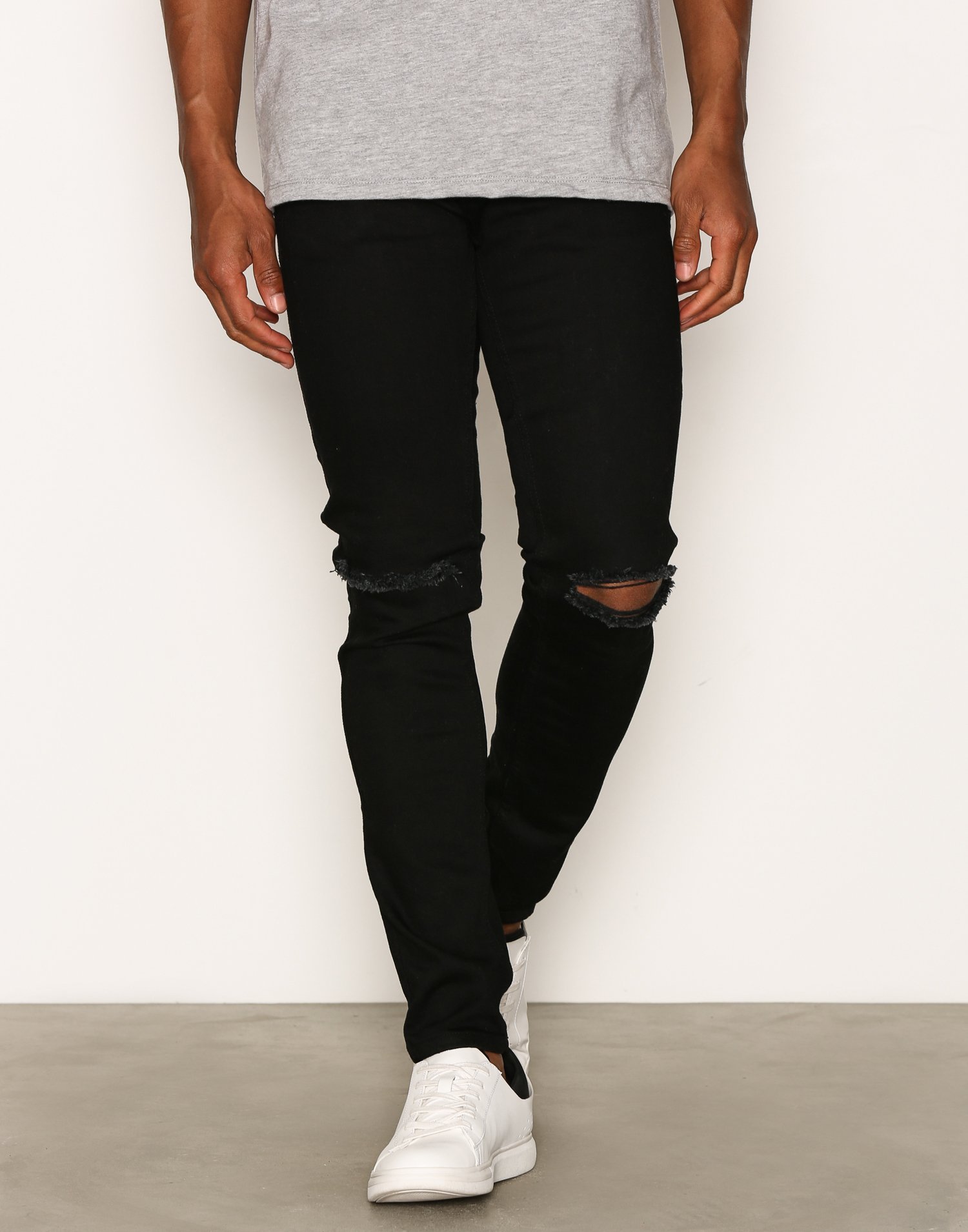 black jeans knee rip mens