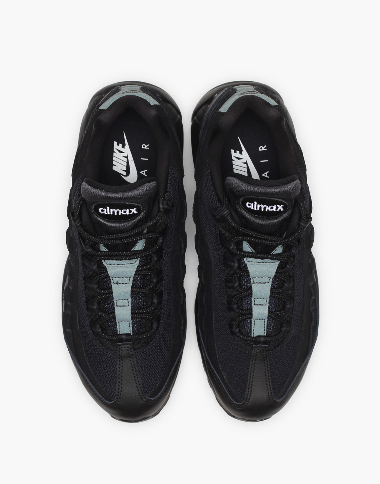 nike essential 95