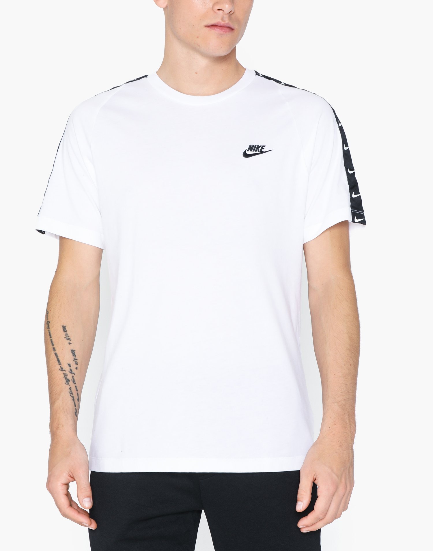 m nsw tee hbr swoosh 2