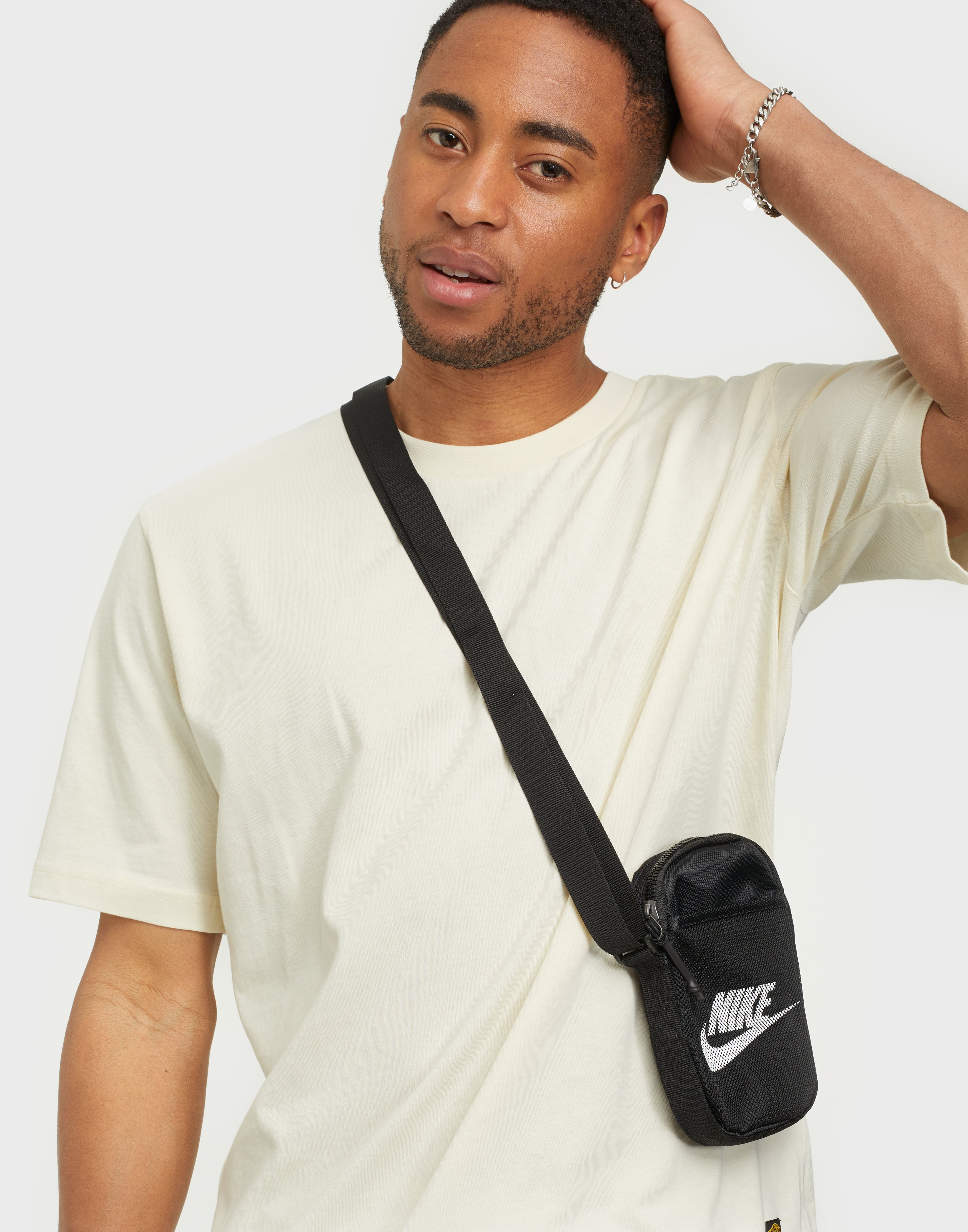 nike nk heritage smit