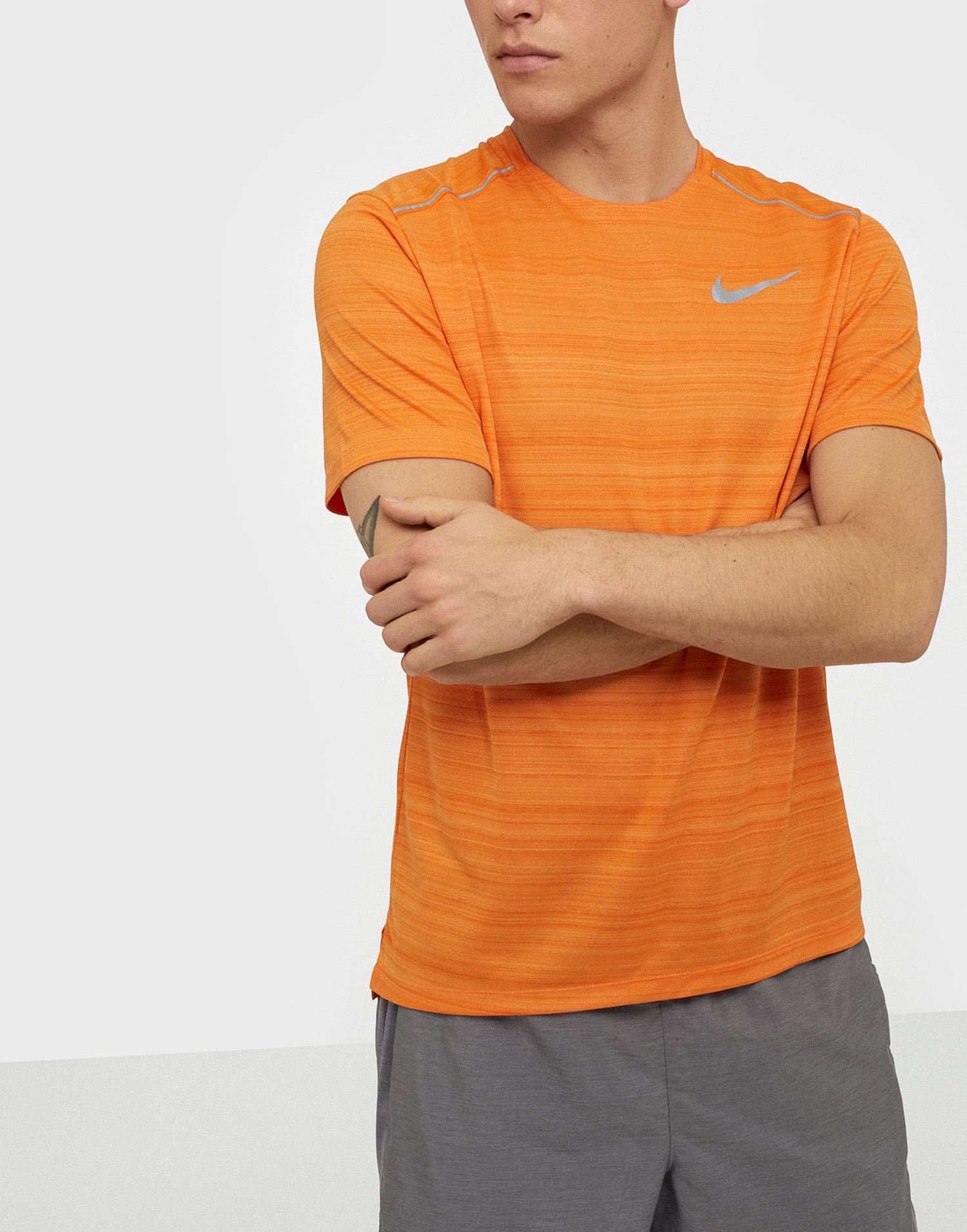 nike miler orange