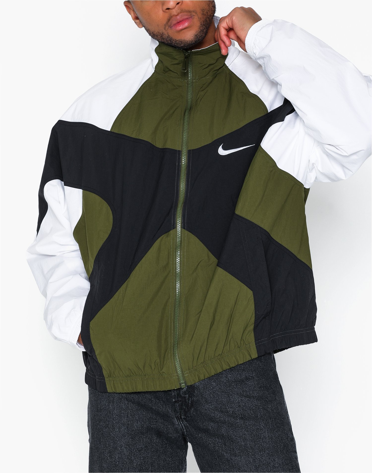 Shop Nike Sportswear M Nsw Re Issue Jkt Wvn Green Nlyman Com