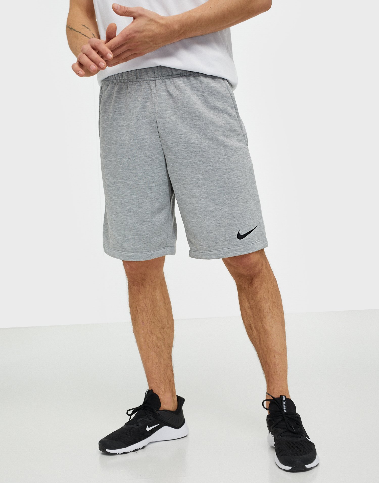nike dry short fleece