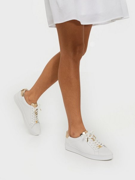 Shop Michael Kors Irving Lace Up - Guld - Nelly.com