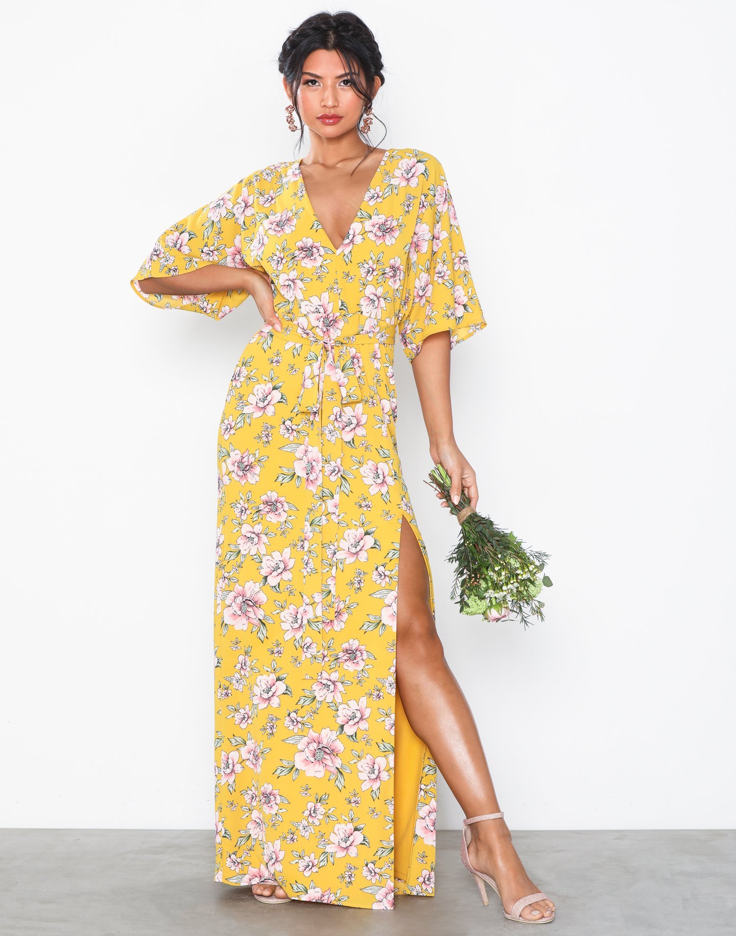 tie front kimono gown