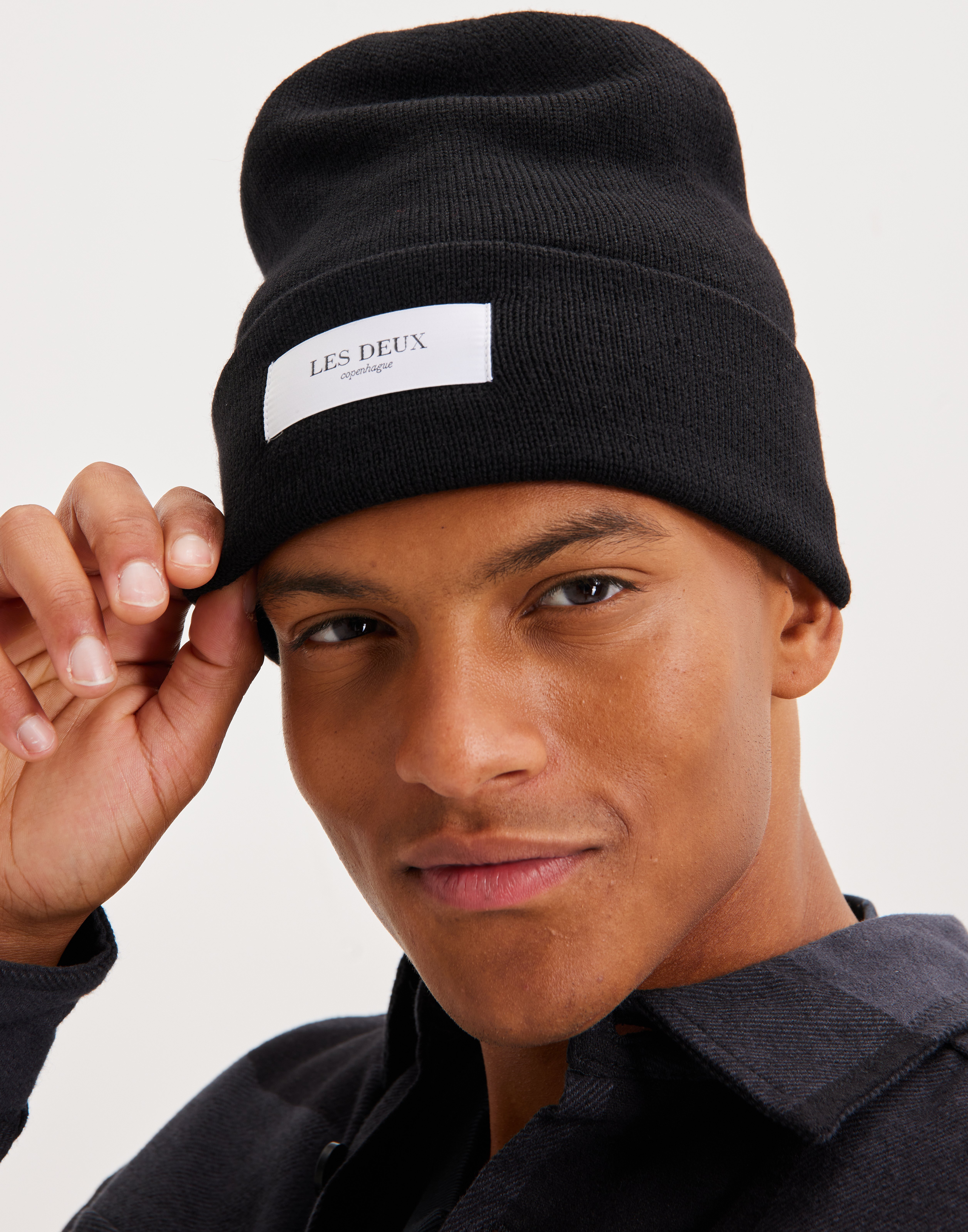 Les Deux Merino Patch Beanie Huer Black