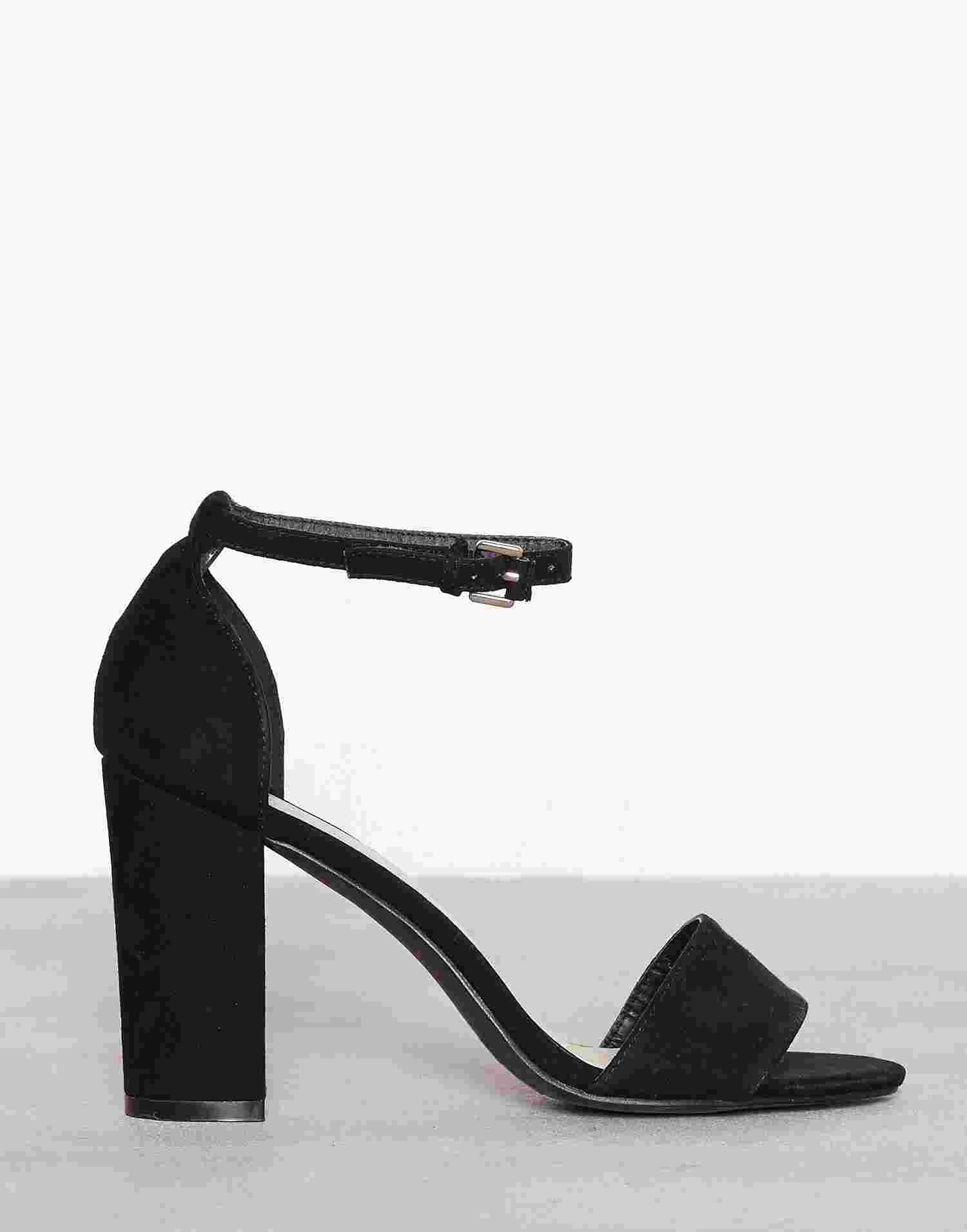 nly by nelly low block heel