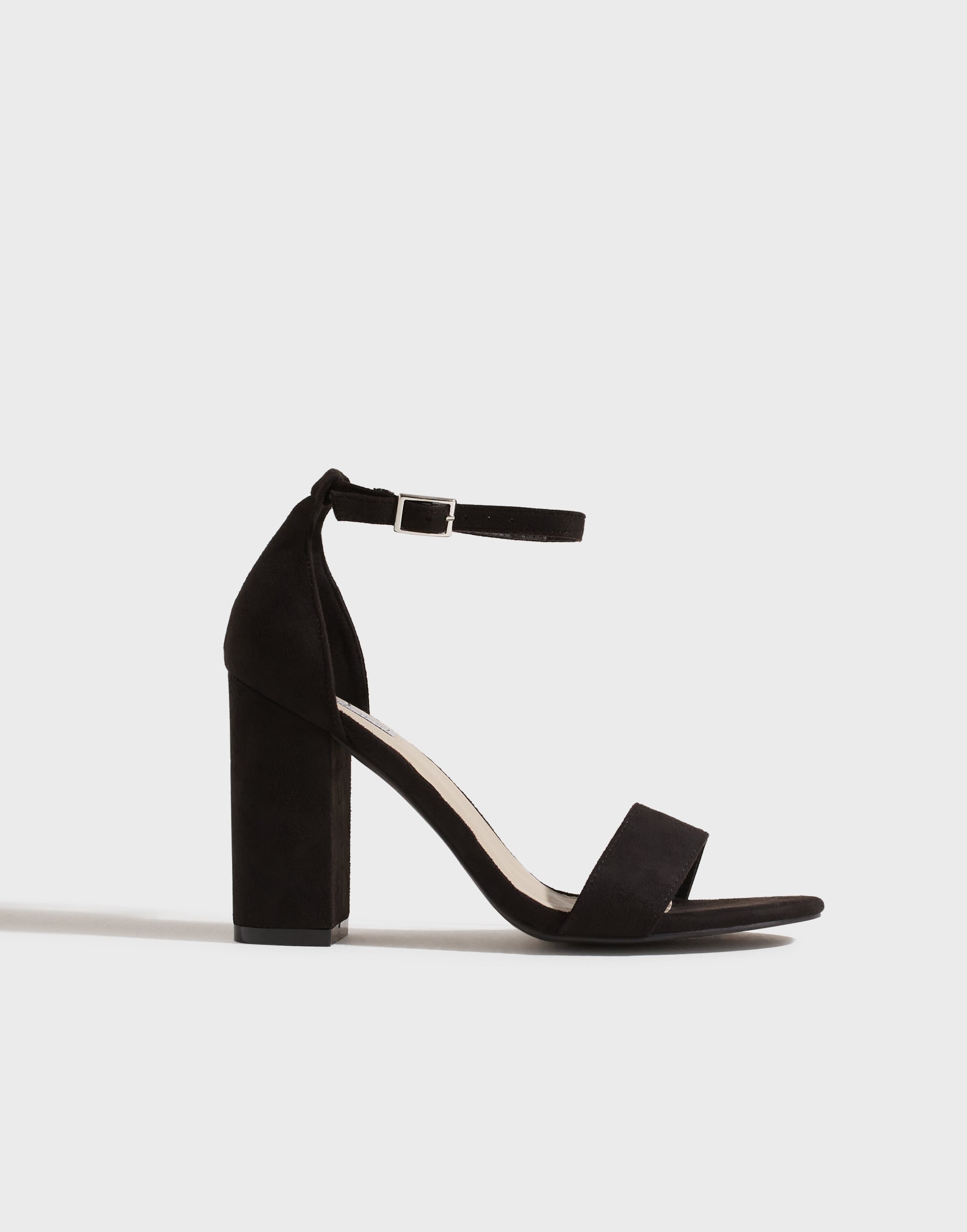 nly by nelly low block heel