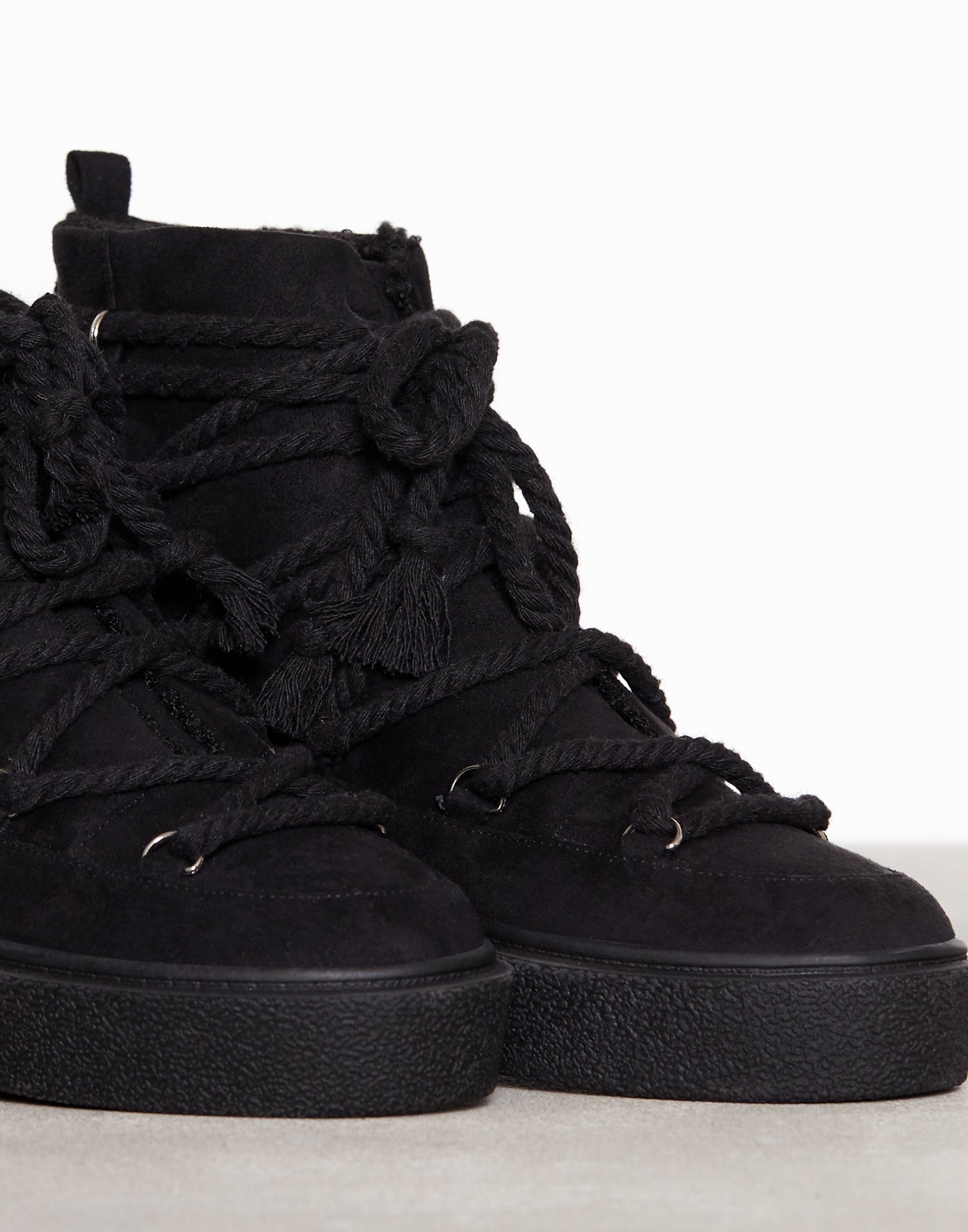 teddy sneaker boot