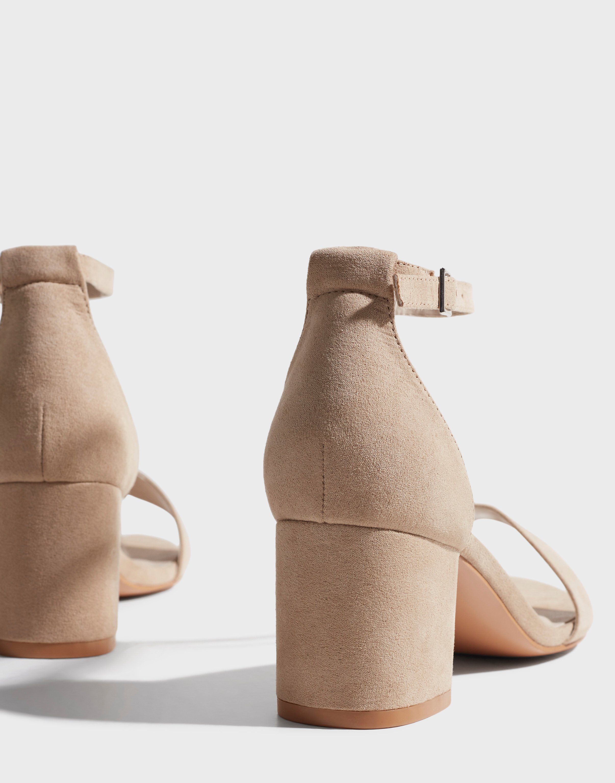 nly by nelly low block heel