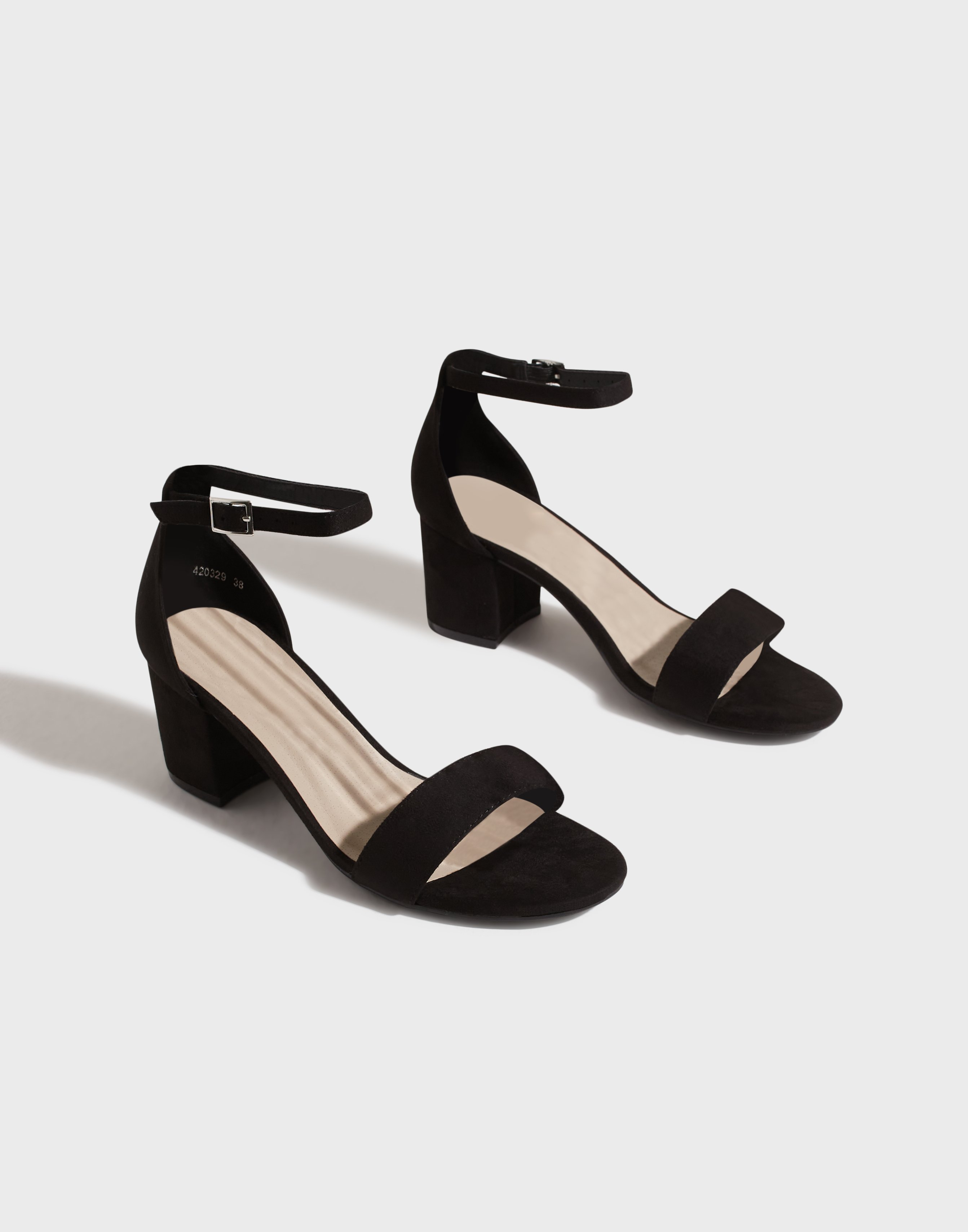 nly by nelly low block heel